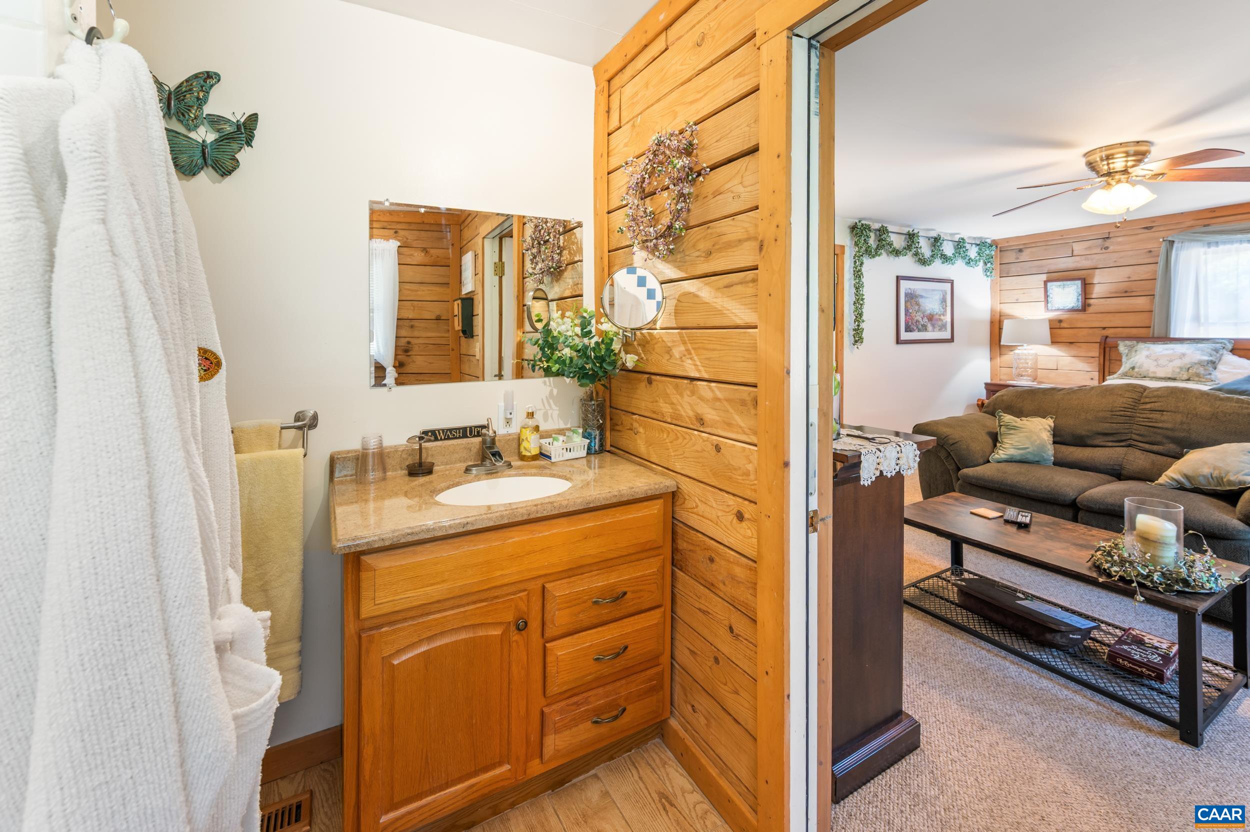 929 WILSON HILL RD, ARRINGTON, Virginia 22922, 6 Bedrooms Bedrooms, ,8 BathroomsBathrooms,Residential,Harmony Hills Bed and Breakfast,929 WILSON HILL RD,682829 MLS # 682829
