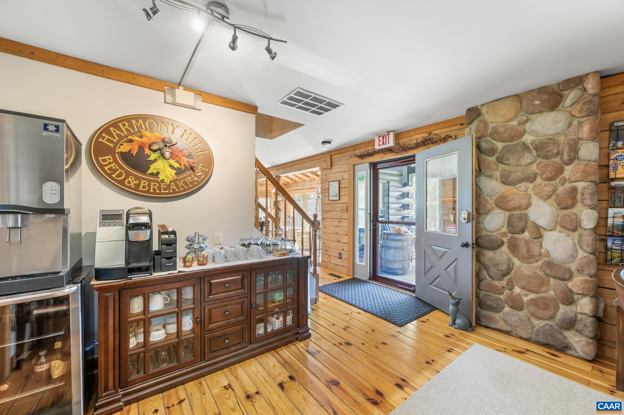 929 WILSON HILL RD, ARRINGTON, Virginia 22922, 6 Bedrooms Bedrooms, ,8 BathroomsBathrooms,Residential,Harmony Hills Bed and Breakfast,929 WILSON HILL RD,682829 MLS # 682829