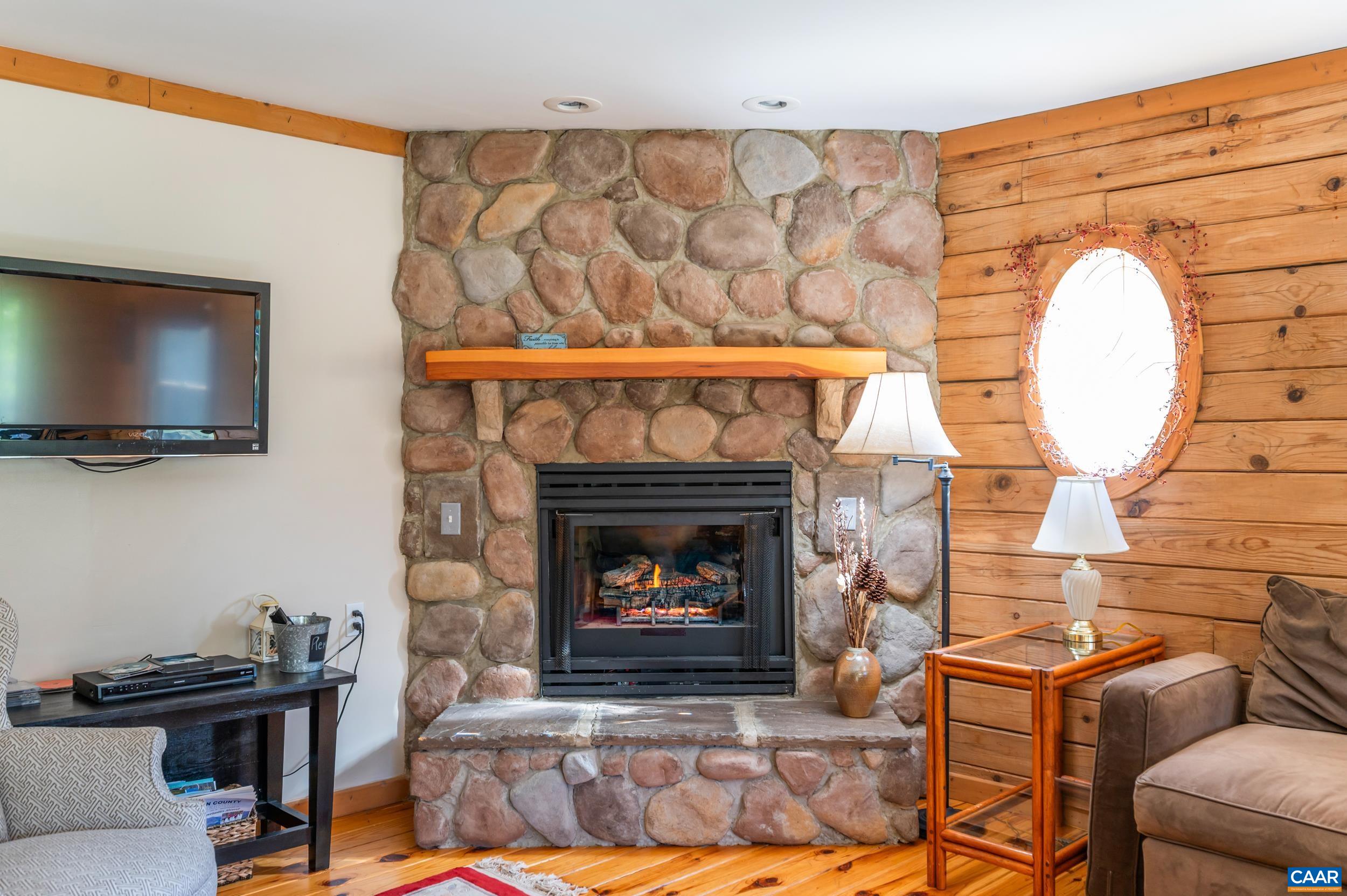 929 WILSON HILL RD, ARRINGTON, Virginia 22922, 6 Bedrooms Bedrooms, ,8 BathroomsBathrooms,Residential,Harmony Hills Bed and Breakfast,929 WILSON HILL RD,682829 MLS # 682829