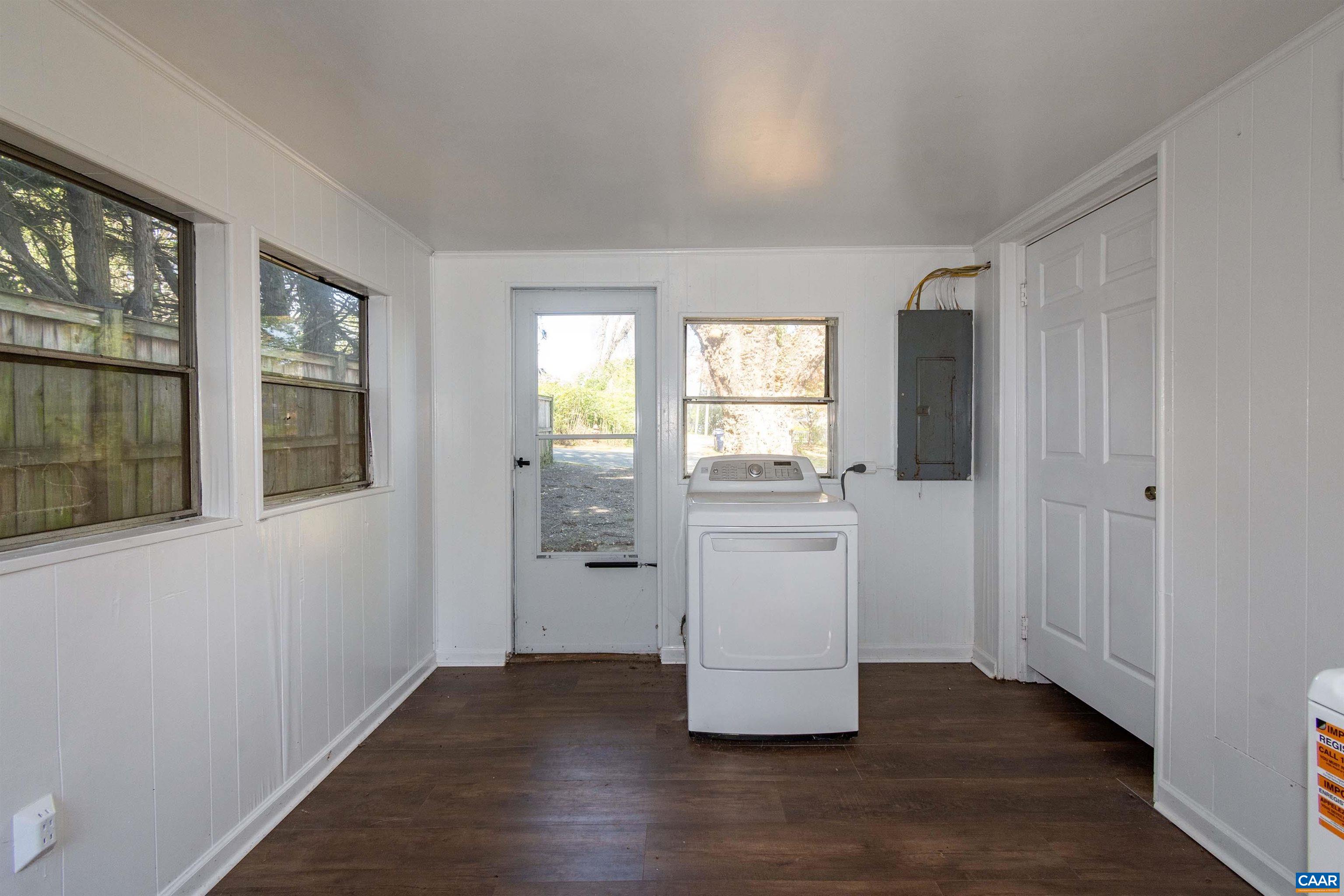 194 MORTON ST, ORANGE, Virginia 22960, 4 Bedrooms Bedrooms, ,1 BathroomBathrooms,Residential,194 MORTON ST,682831 MLS # 682831 194 MORTON ST, ORANGE, Virginia 22960, 4 Bedrooms Bedrooms, ,1 BathroomBathrooms,Residential,194 MORTON ST,682831 MLS # 682831