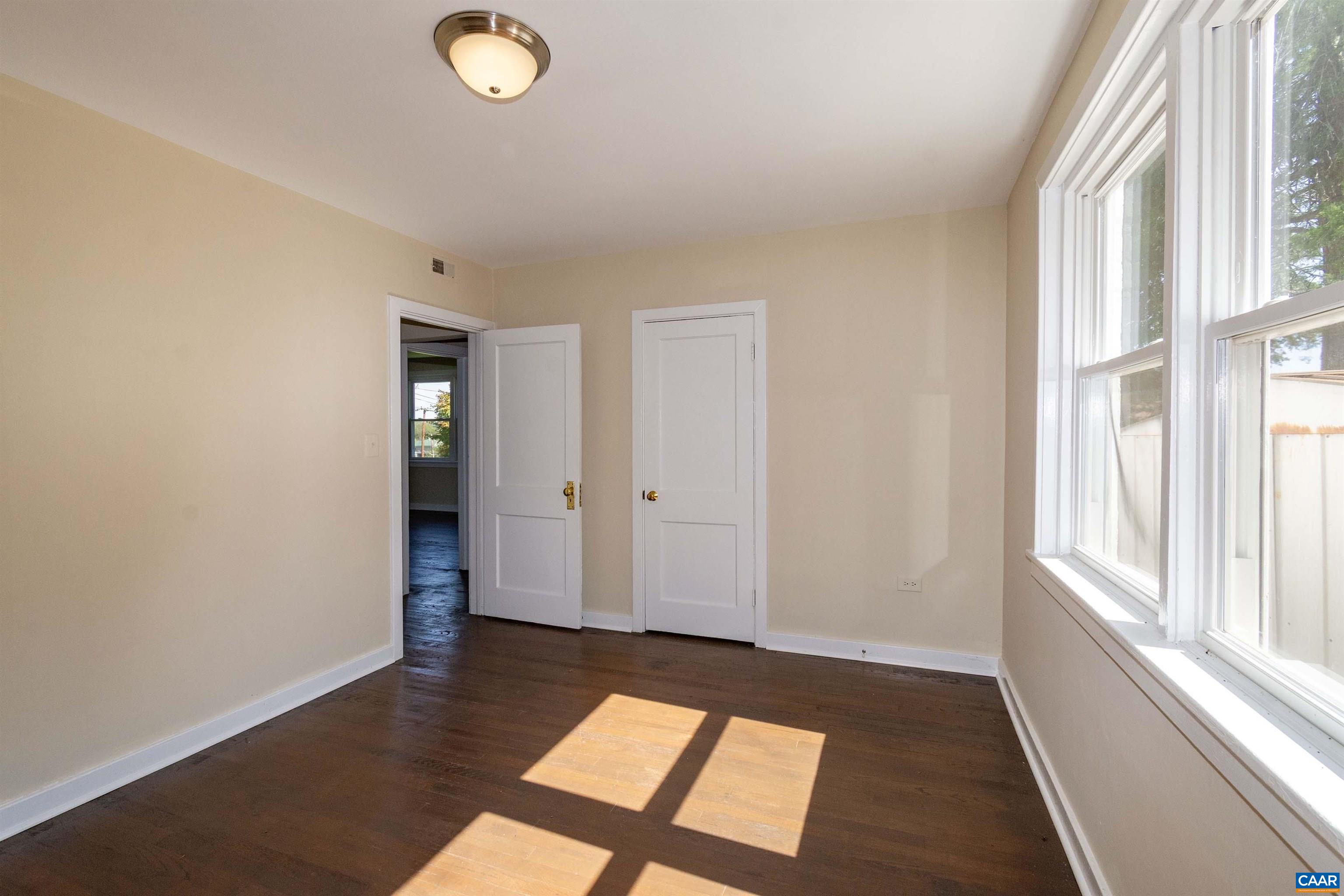 194 MORTON ST, ORANGE, Virginia 22960, 4 Bedrooms Bedrooms, ,1 BathroomBathrooms,Residential,194 MORTON ST,682831 MLS # 682831 194 MORTON ST, ORANGE, Virginia 22960, 4 Bedrooms Bedrooms, ,1 BathroomBathrooms,Residential,194 MORTON ST,682831 MLS # 682831