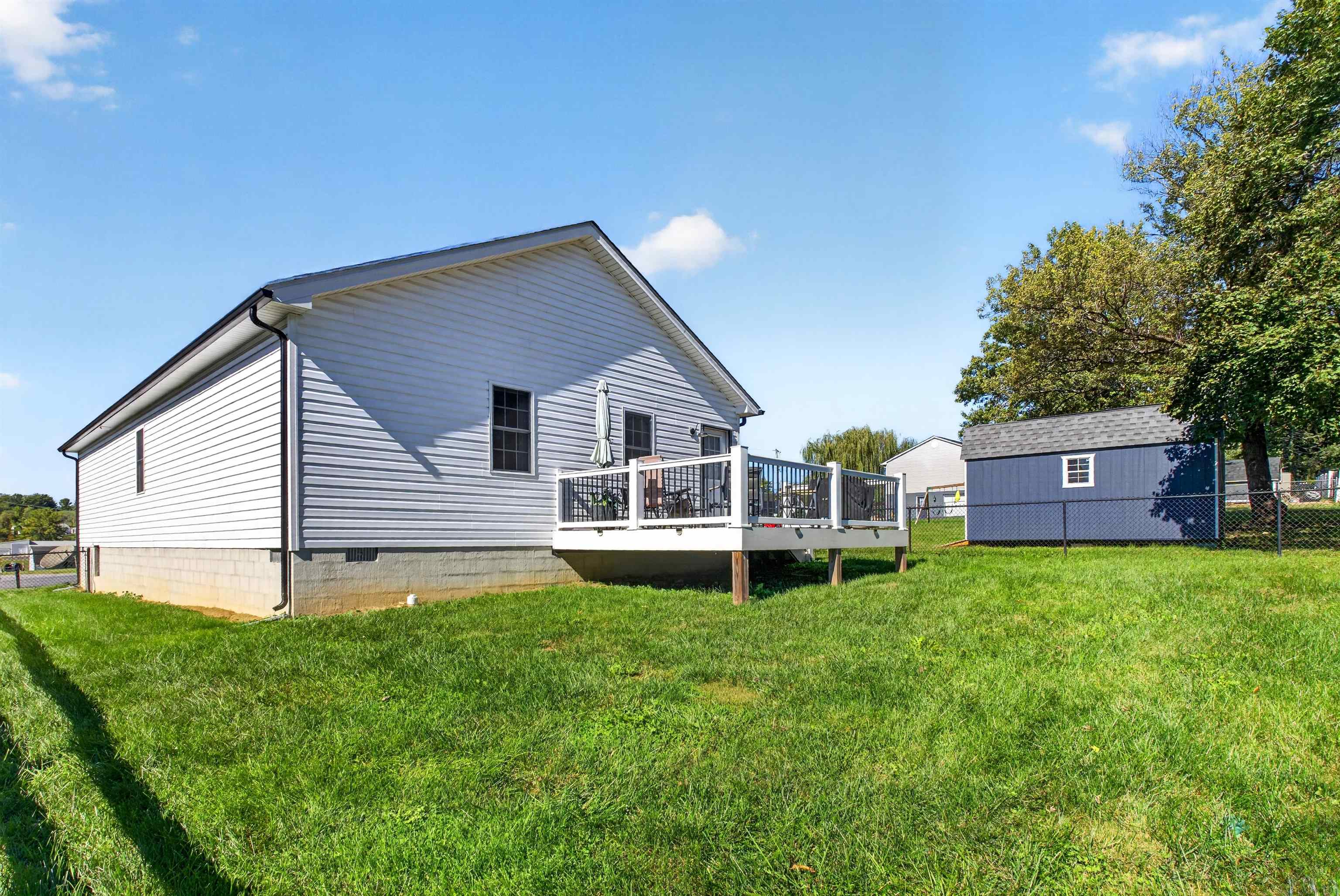 52 CHURCH HILL LN, FISHERSVILLE, Virginia 22939, 3 Bedrooms Bedrooms, ,2 BathroomsBathrooms,Residential,52 CHURCH HILL LN,682839 MLS # 682839