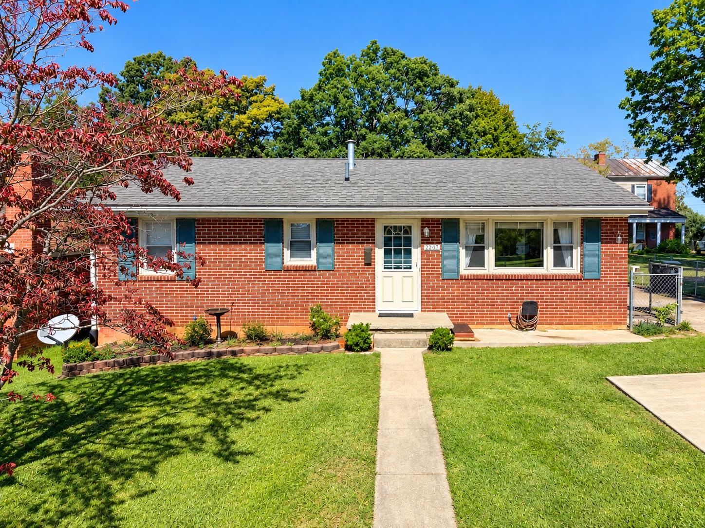 2307 3RD ST, STAUNTON, Virginia 24401, 3 Bedrooms Bedrooms, ,2 BathroomsBathrooms,Residential,2307 3RD ST,682842 MLS # 682842