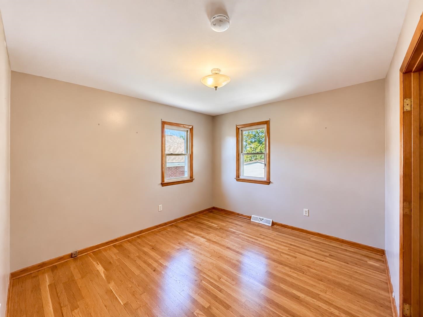 2307 3RD ST, STAUNTON, Virginia 24401, 3 Bedrooms Bedrooms, ,2 BathroomsBathrooms,Residential,2307 3RD ST,682842 MLS # 682842