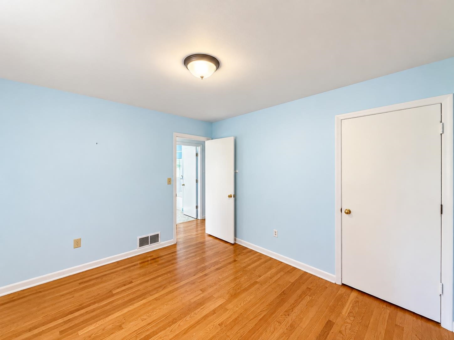 2307 3RD ST, STAUNTON, Virginia 24401, 3 Bedrooms Bedrooms, ,2 BathroomsBathrooms,Residential,2307 3RD ST,682842 MLS # 682842