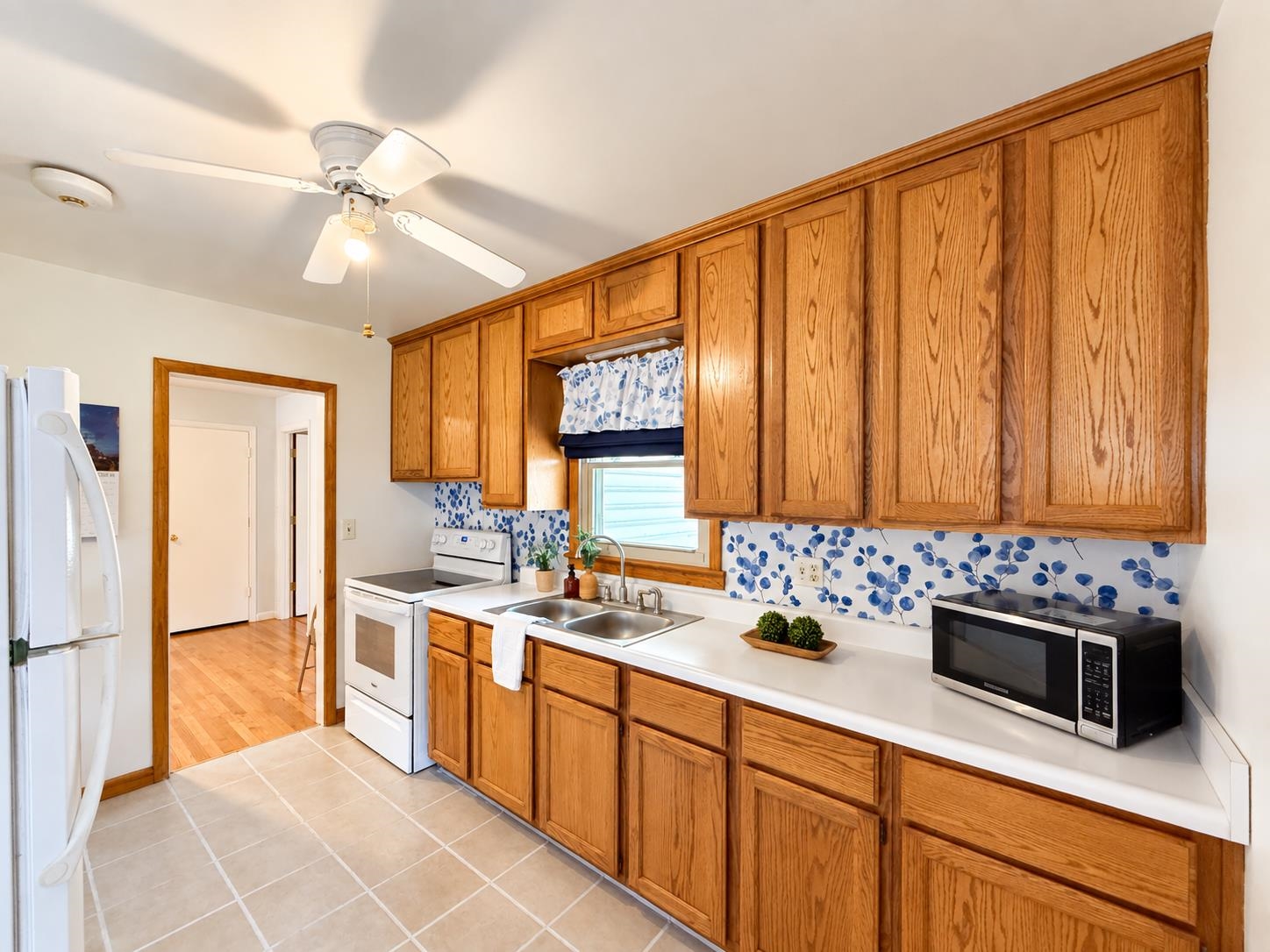 2307 3RD ST, STAUNTON, Virginia 24401, 3 Bedrooms Bedrooms, ,2 BathroomsBathrooms,Residential,2307 3RD ST,682842 MLS # 682842