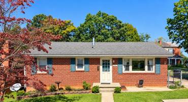 2307 3RD ST, STAUNTON, Virginia 24401, 3 Bedrooms Bedrooms, ,2 BathroomsBathrooms,Residential,2307 3RD ST,682842 MLS # 682842