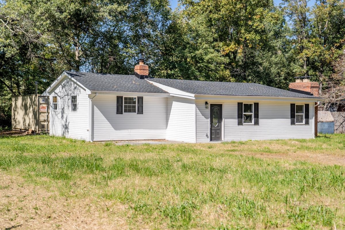 21324 BLACKJACK RD, CULPEPER, Virginia 22701, 3 Bedrooms Bedrooms, ,2 BathroomsBathrooms,Residential,21324 BLACKJACK RD,682846 MLS # 682846 21324 BLACKJACK RD, CULPEPER, Virginia 22701, 3 Bedrooms Bedrooms, ,2 BathroomsBathrooms,Residential,21324 BLACKJACK RD,682846 MLS # 682846