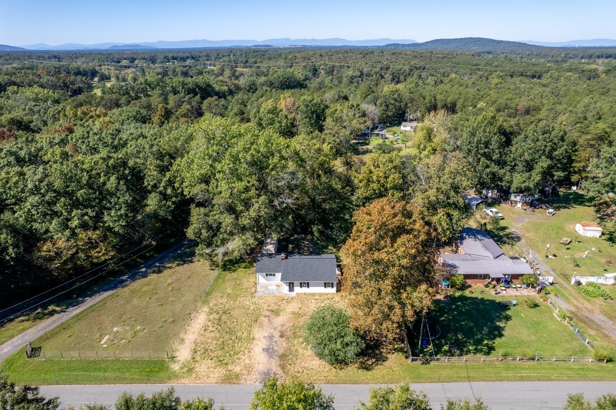 21324 BLACKJACK RD, CULPEPER, Virginia 22701, 3 Bedrooms Bedrooms, ,2 BathroomsBathrooms,Residential,21324 BLACKJACK RD,682846 MLS # 682846 21324 BLACKJACK RD, CULPEPER, Virginia 22701, 3 Bedrooms Bedrooms, ,2 BathroomsBathrooms,Residential,21324 BLACKJACK RD,682846 MLS # 682846