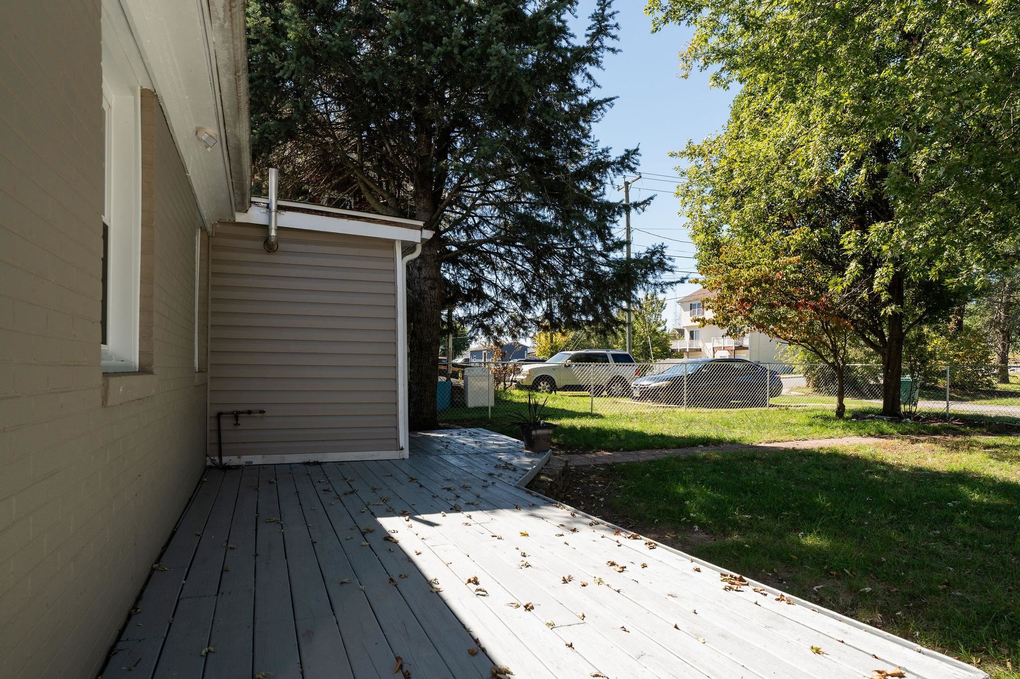 605 N DELPHINE AVE, WAYNESBORO, Virginia 22980, 2 Bedrooms Bedrooms, ,1 BathroomBathrooms,Residential,605 N DELPHINE AVE,682847 MLS # 682847 605 N DELPHINE AVE, WAYNESBORO, Virginia 22980, 2 Bedrooms Bedrooms, ,1 BathroomBathrooms,Residential,605 N DELPHINE AVE,682847 MLS # 682847