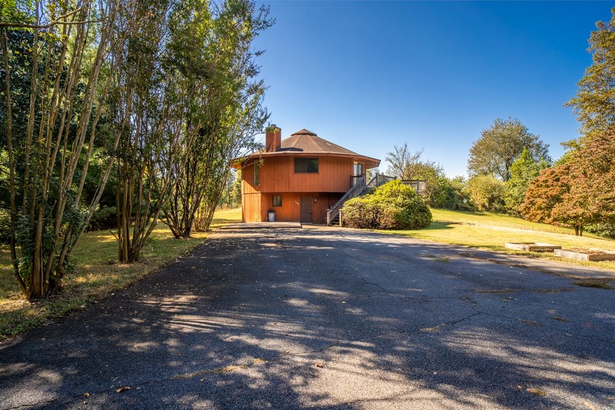 109 GOLDENROD RD, RUCKERSVILLE, Virginia 22968, 3 Bedrooms Bedrooms, ,2 BathroomsBathrooms,Residential,109 GOLDENROD RD,682848 MLS # 682848