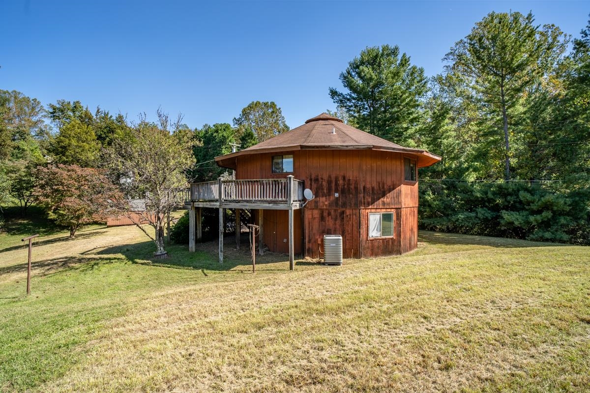 109 GOLDENROD RD, RUCKERSVILLE, Virginia 22968, 3 Bedrooms Bedrooms, ,2 BathroomsBathrooms,Residential,109 GOLDENROD RD,682848 MLS # 682848