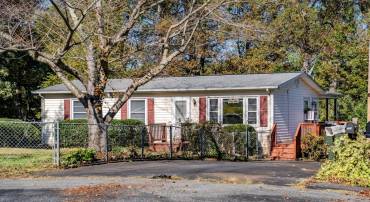 139 THOMAS CT, RUCKERSVILLE, Virginia 22968, 2 Bedrooms Bedrooms, ,1 BathroomBathrooms,Residential,139 THOMAS CT,682849 MLS # 682849