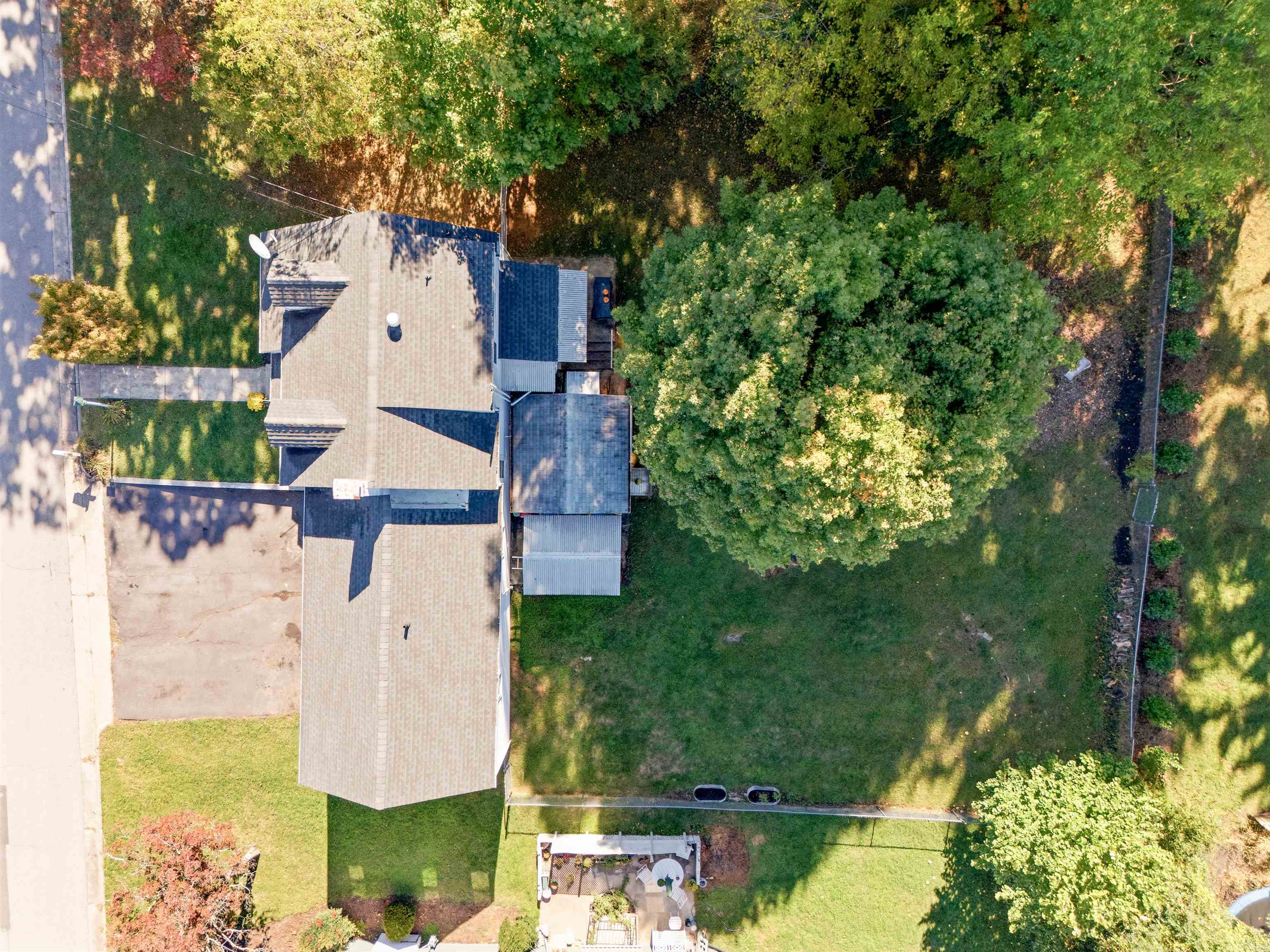 104 HARPER CT, STAUNTON, Virginia 24401, 3 Bedrooms Bedrooms, ,3 BathroomsBathrooms,Residential,104 HARPER CT,682683 MLS # 682683