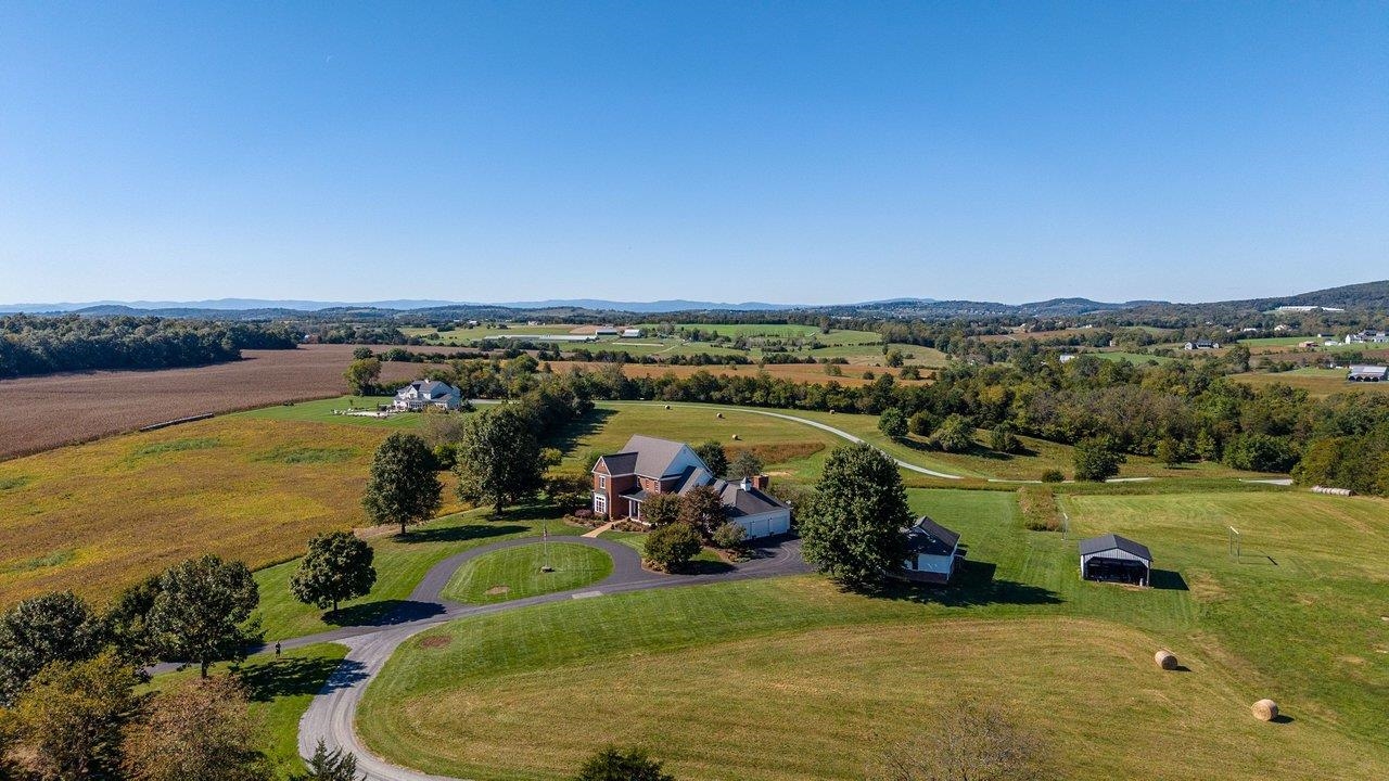 1130 THREE SPRINGS RD, MCGAHEYSVILLE, Virginia 22840, 5 Bedrooms Bedrooms, ,5 BathroomsBathrooms,Residential,1130 THREE SPRINGS RD,682740 MLS # 682740 1130 THREE SPRINGS RD, MCGAHEYSVILLE, Virginia 22840, 5 Bedrooms Bedrooms, ,5 BathroomsBathrooms,Residential,1130 THREE SPRINGS RD,682740 MLS # 682740