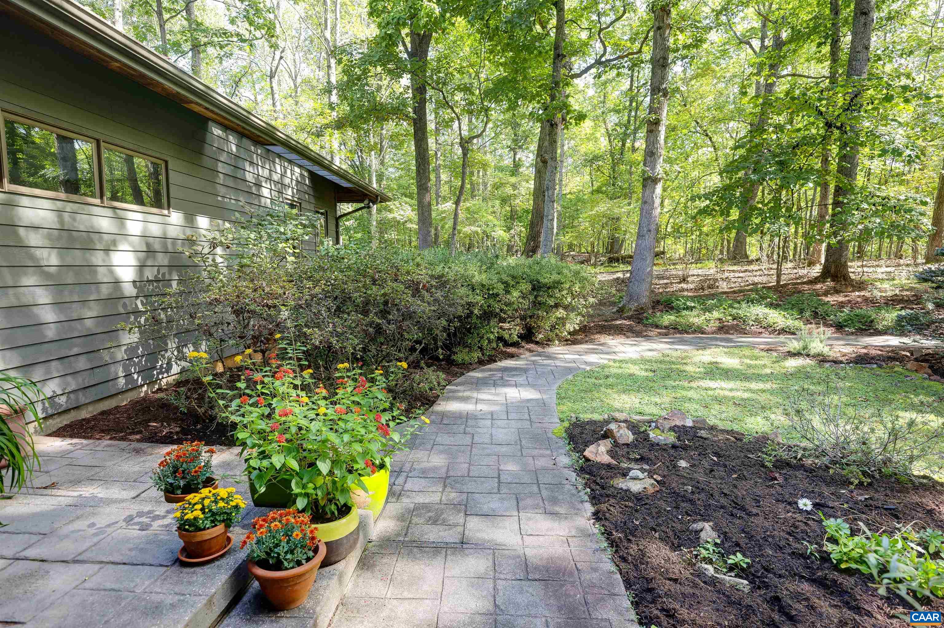 2944 LONESOME MOUNTAIN RD, CHARLOTTESVILLE, Virginia 22911, 3 Bedrooms Bedrooms, ,2 BathroomsBathrooms,Residential,OLD OAK,2944 LONESOME MOUNTAIN RD,682767 MLS # 682767
