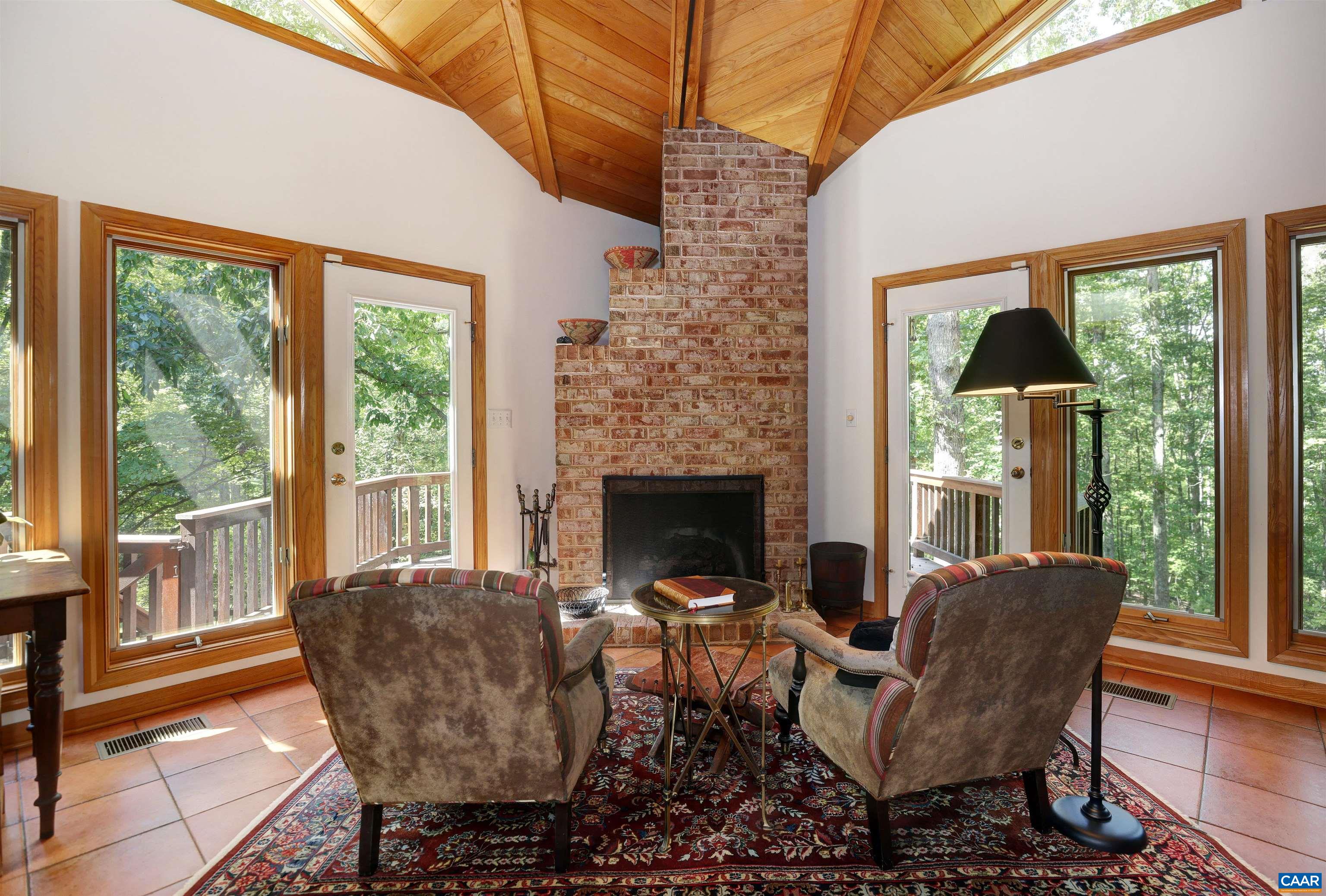 2944 LONESOME MOUNTAIN RD, CHARLOTTESVILLE, Virginia 22911, 3 Bedrooms Bedrooms, ,2 BathroomsBathrooms,Residential,OLD OAK,2944 LONESOME MOUNTAIN RD,682767 MLS # 682767