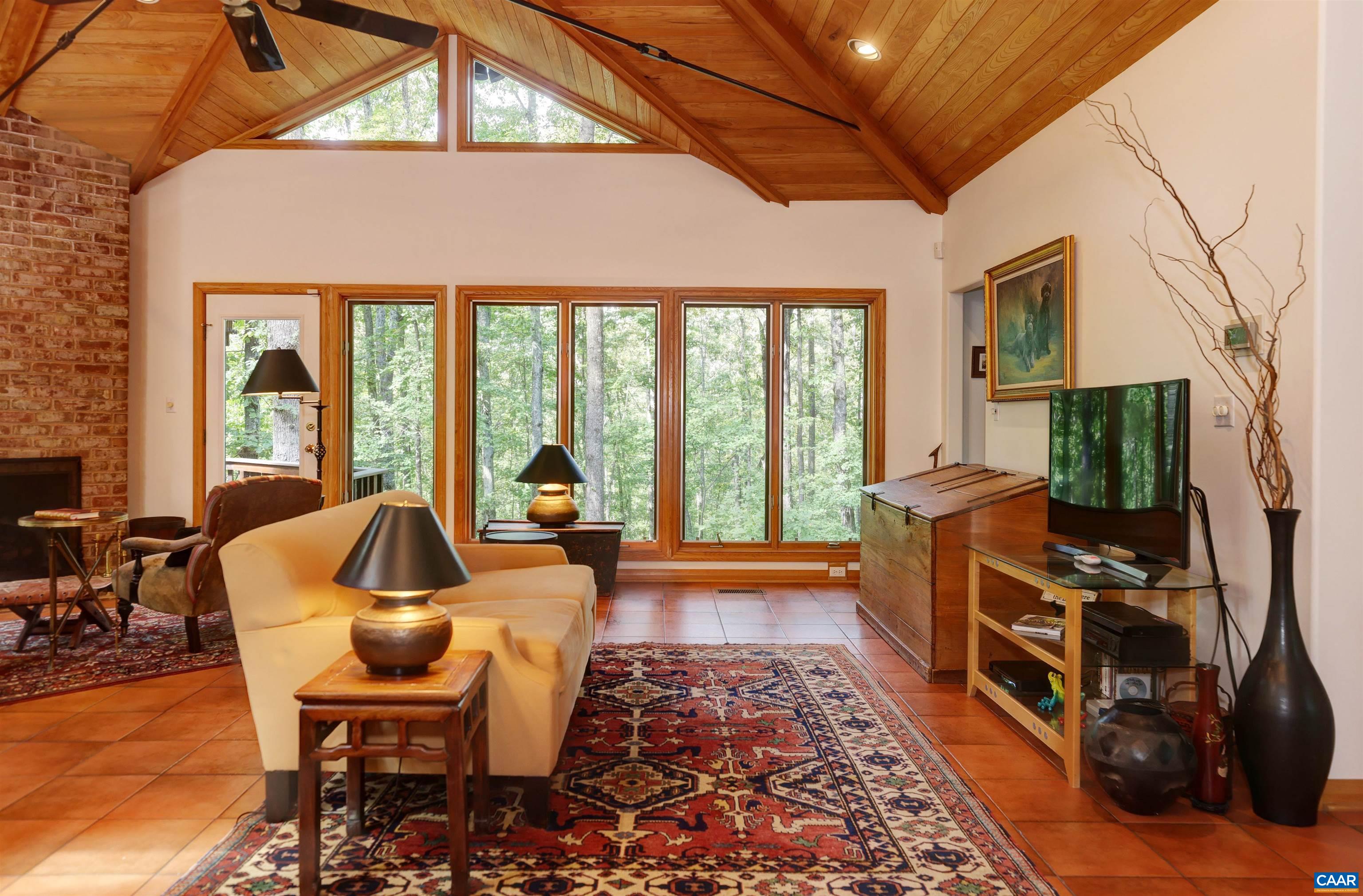 2944 LONESOME MOUNTAIN RD, CHARLOTTESVILLE, Virginia 22911, 3 Bedrooms Bedrooms, ,2 BathroomsBathrooms,Residential,OLD OAK,2944 LONESOME MOUNTAIN RD,682767 MLS # 682767