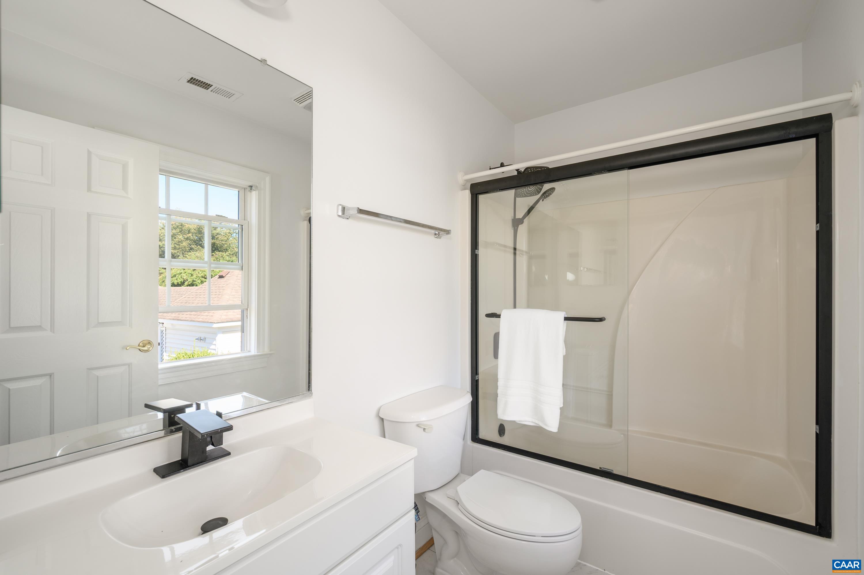 3310 TURNBERRY CIR, CHARLOTTESVILLE, Virginia 22911, 6 Bedrooms Bedrooms, ,3 BathroomsBathrooms,Residential,3310 TURNBERRY CIR,682815 MLS # 682815 3310 TURNBERRY CIR, CHARLOTTESVILLE, Virginia 22911, 6 Bedrooms Bedrooms, ,3 BathroomsBathrooms,Residential,3310 TURNBERRY CIR,682815 MLS # 682815