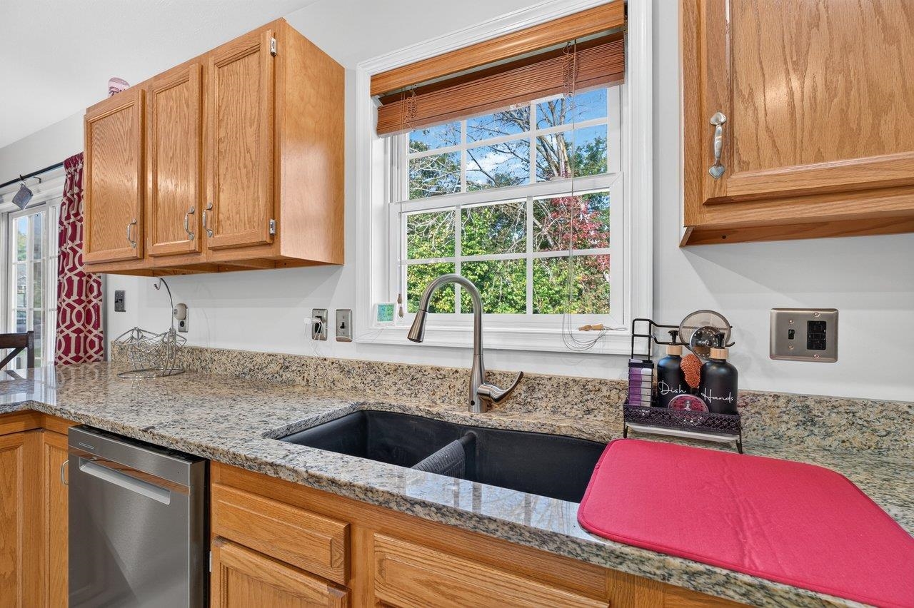 15695 MORNING DOVE LN, ELKTON, Virginia 22827, 4 Bedrooms Bedrooms, ,3 BathroomsBathrooms,Residential,15695 MORNING DOVE LN,682852 MLS # 682852 15695 MORNING DOVE LN, ELKTON, Virginia 22827, 4 Bedrooms Bedrooms, ,3 BathroomsBathrooms,Residential,15695 MORNING DOVE LN,682852 MLS # 682852