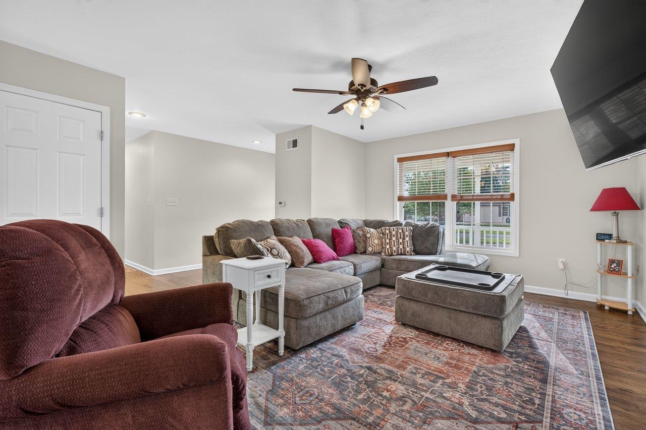 15695 MORNING DOVE LN, ELKTON, Virginia 22827, 4 Bedrooms Bedrooms, ,3 BathroomsBathrooms,Residential,15695 MORNING DOVE LN,682852 MLS # 682852 15695 MORNING DOVE LN, ELKTON, Virginia 22827, 4 Bedrooms Bedrooms, ,3 BathroomsBathrooms,Residential,15695 MORNING DOVE LN,682852 MLS # 682852