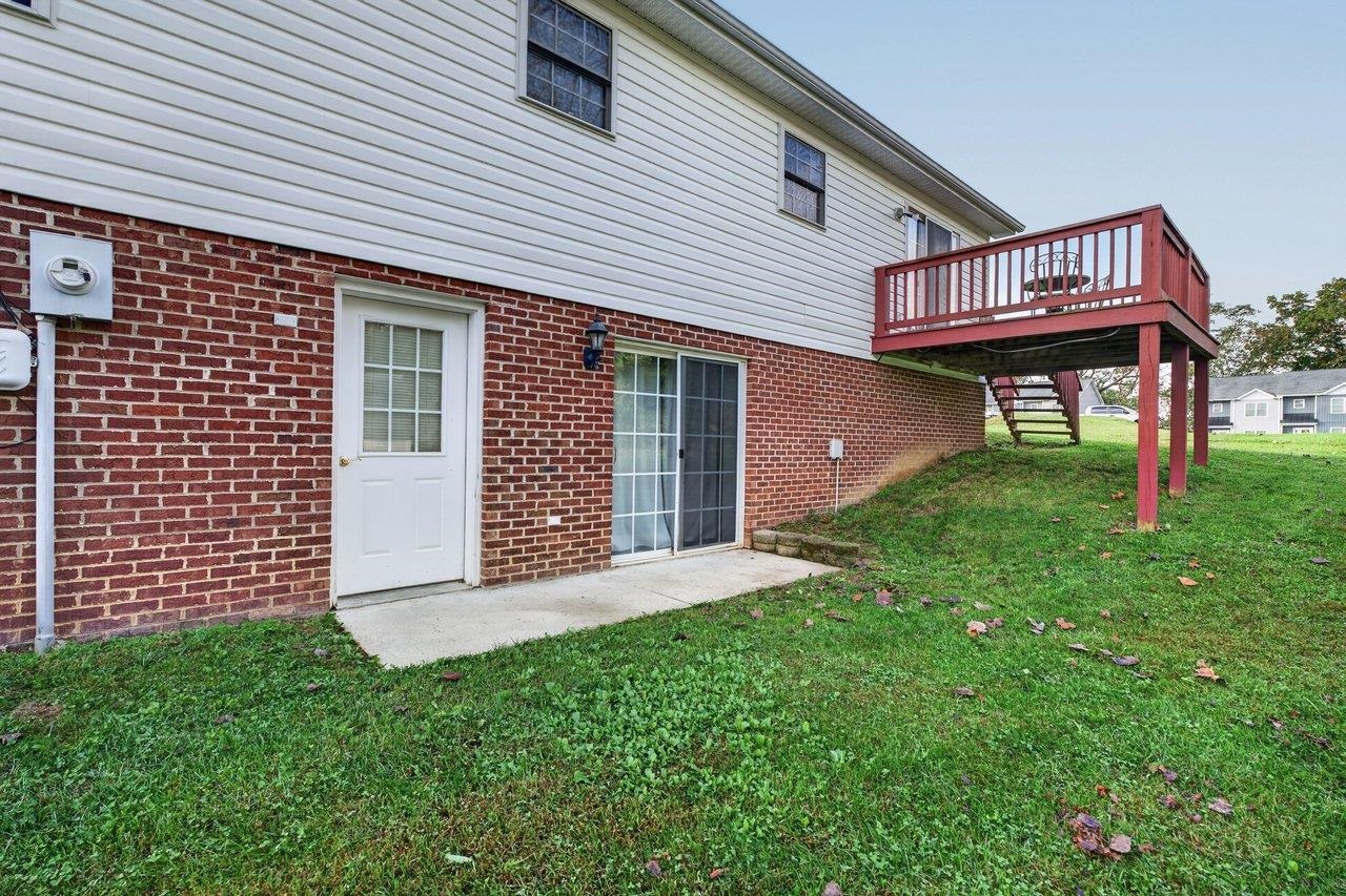 15695 MORNING DOVE LN, ELKTON, Virginia 22827, 4 Bedrooms Bedrooms, ,3 BathroomsBathrooms,Residential,15695 MORNING DOVE LN,682852 MLS # 682852 15695 MORNING DOVE LN, ELKTON, Virginia 22827, 4 Bedrooms Bedrooms, ,3 BathroomsBathrooms,Residential,15695 MORNING DOVE LN,682852 MLS # 682852
