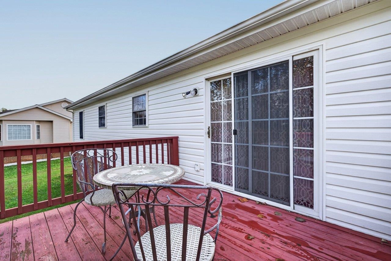 15695 MORNING DOVE LN, ELKTON, Virginia 22827, 4 Bedrooms Bedrooms, ,3 BathroomsBathrooms,Residential,15695 MORNING DOVE LN,682852 MLS # 682852 15695 MORNING DOVE LN, ELKTON, Virginia 22827, 4 Bedrooms Bedrooms, ,3 BathroomsBathrooms,Residential,15695 MORNING DOVE LN,682852 MLS # 682852