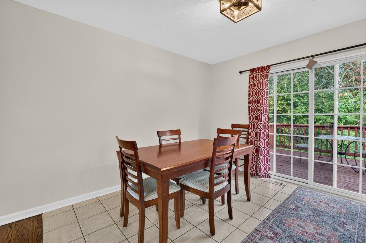 15695 MORNING DOVE LN, ELKTON, Virginia 22827, 4 Bedrooms Bedrooms, ,3 BathroomsBathrooms,Residential,15695 MORNING DOVE LN,682852 MLS # 682852 15695 MORNING DOVE LN, ELKTON, Virginia 22827, 4 Bedrooms Bedrooms, ,3 BathroomsBathrooms,Residential,15695 MORNING DOVE LN,682852 MLS # 682852