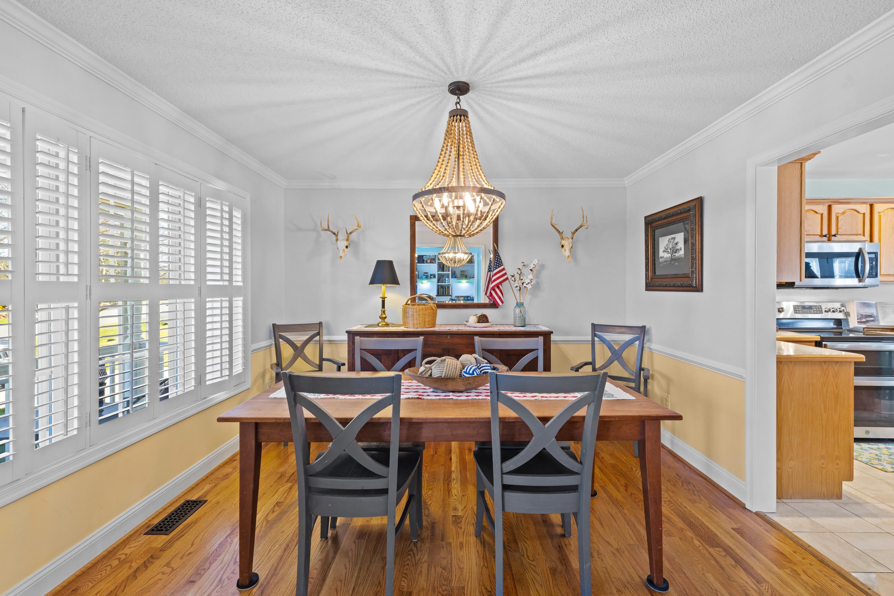 15 LILLIAN DR, FISHERSVILLE, Virginia 22939, 5 Bedrooms Bedrooms, ,3 BathroomsBathrooms,Residential,15 LILLIAN DR,682853 MLS # 682853 15 LILLIAN DR, FISHERSVILLE, Virginia 22939, 5 Bedrooms Bedrooms, ,3 BathroomsBathrooms,Residential,15 LILLIAN DR,682853 MLS # 682853