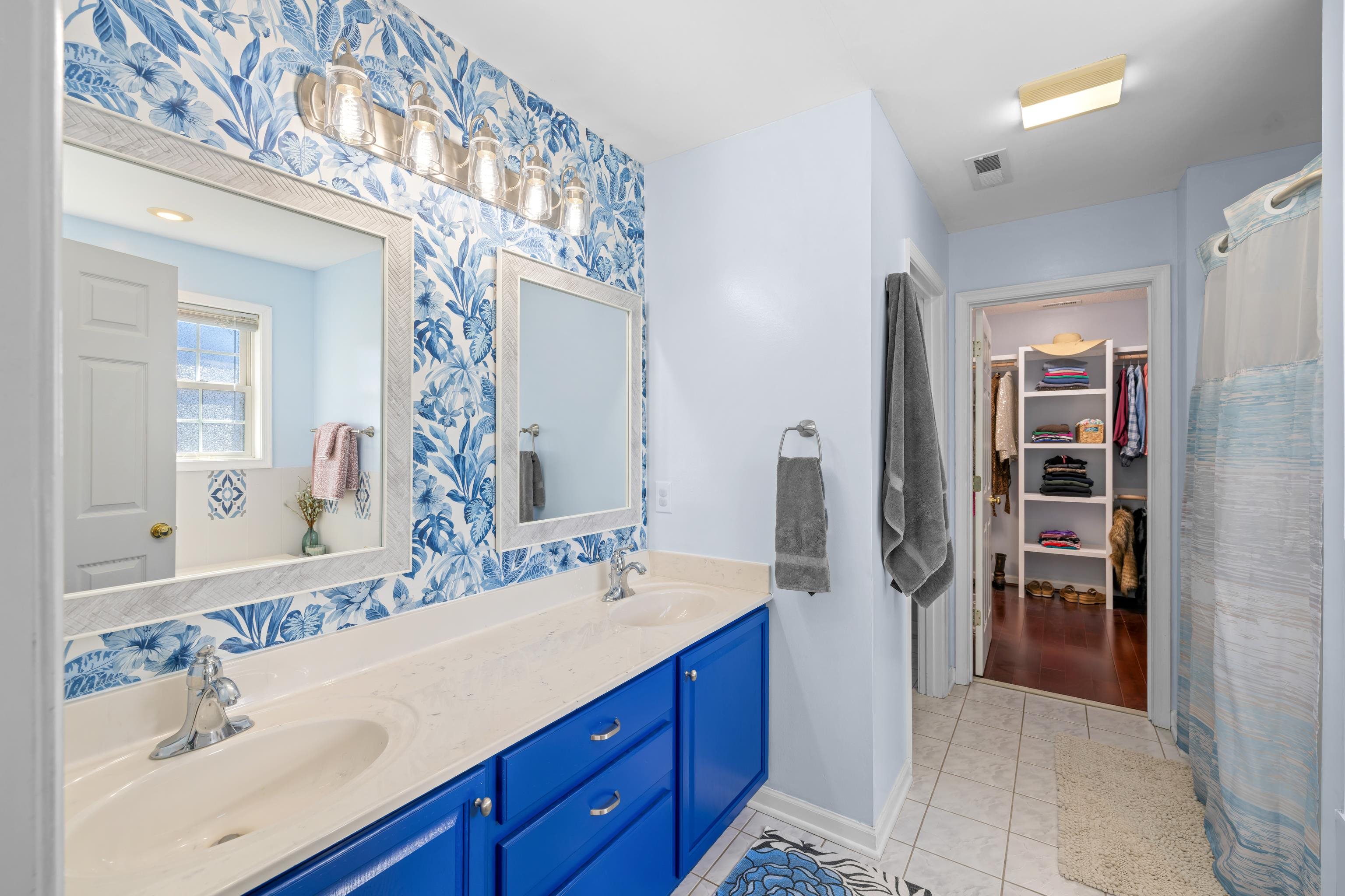 15 LILLIAN DR, FISHERSVILLE, Virginia 22939, 5 Bedrooms Bedrooms, ,3 BathroomsBathrooms,Residential,15 LILLIAN DR,682853 MLS # 682853 15 LILLIAN DR, FISHERSVILLE, Virginia 22939, 5 Bedrooms Bedrooms, ,3 BathroomsBathrooms,Residential,15 LILLIAN DR,682853 MLS # 682853