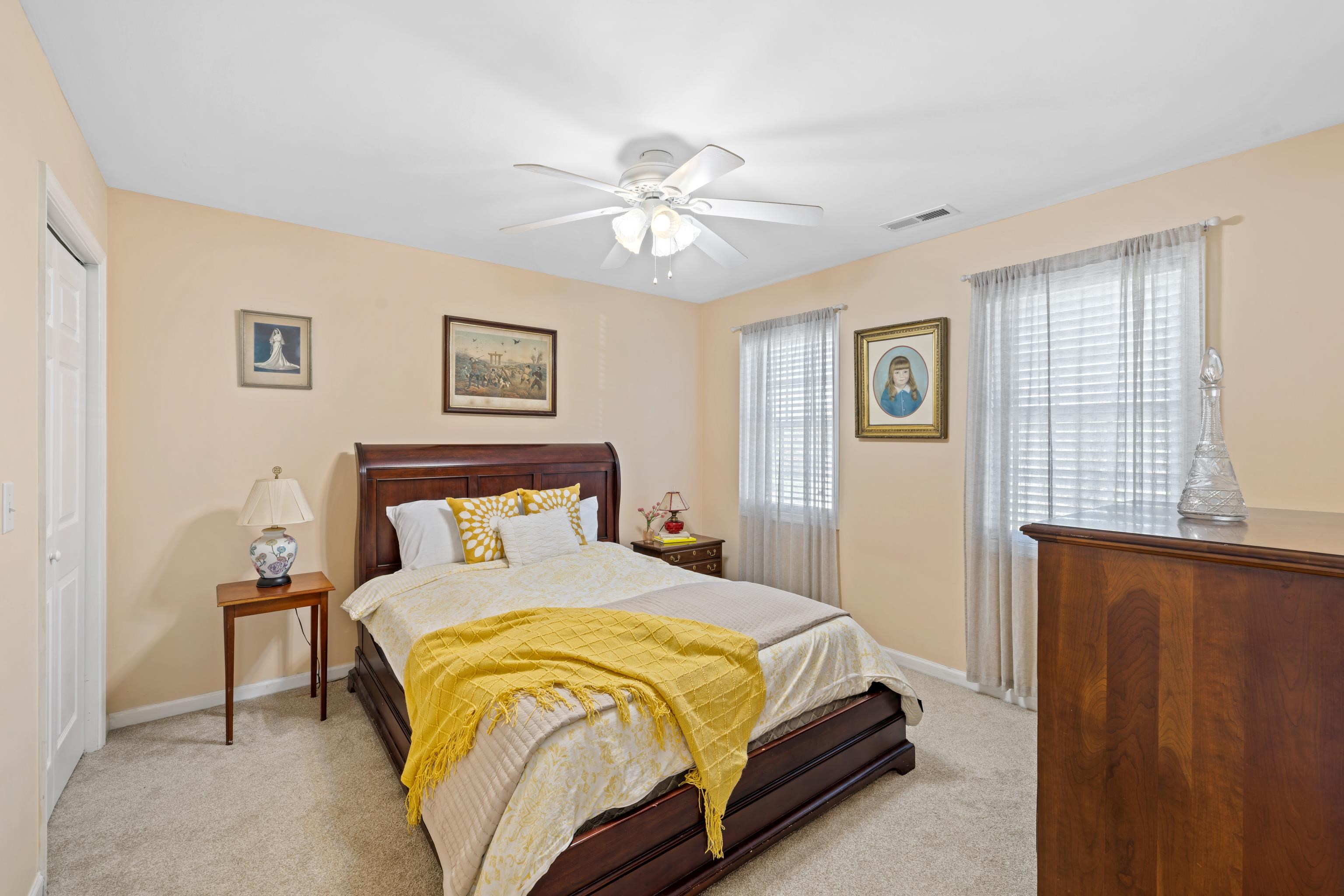15 LILLIAN DR, FISHERSVILLE, Virginia 22939, 5 Bedrooms Bedrooms, ,3 BathroomsBathrooms,Residential,15 LILLIAN DR,682853 MLS # 682853 15 LILLIAN DR, FISHERSVILLE, Virginia 22939, 5 Bedrooms Bedrooms, ,3 BathroomsBathrooms,Residential,15 LILLIAN DR,682853 MLS # 682853