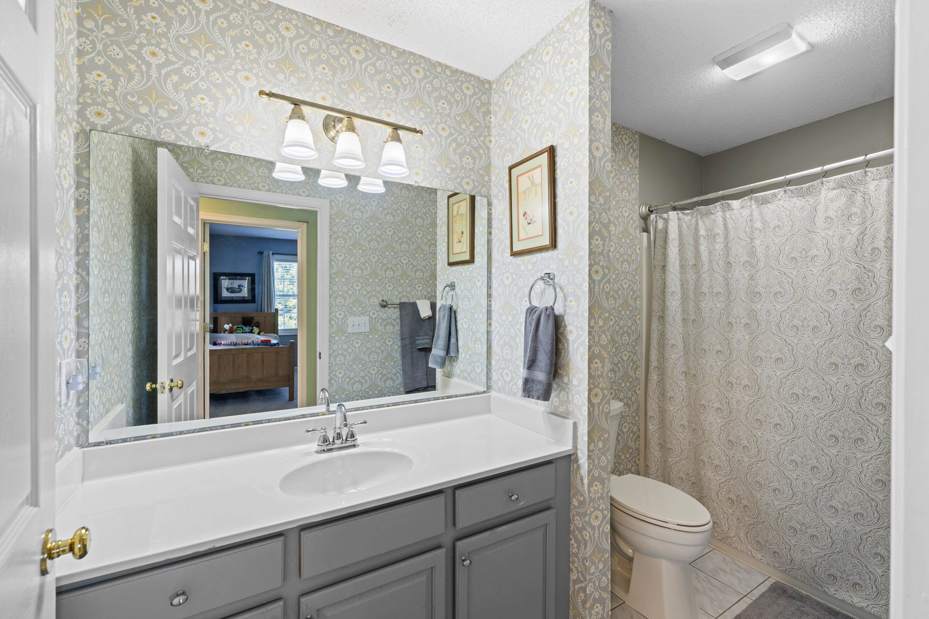 15 LILLIAN DR, FISHERSVILLE, Virginia 22939, 5 Bedrooms Bedrooms, ,3 BathroomsBathrooms,Residential,15 LILLIAN DR,682853 MLS # 682853 15 LILLIAN DR, FISHERSVILLE, Virginia 22939, 5 Bedrooms Bedrooms, ,3 BathroomsBathrooms,Residential,15 LILLIAN DR,682853 MLS # 682853