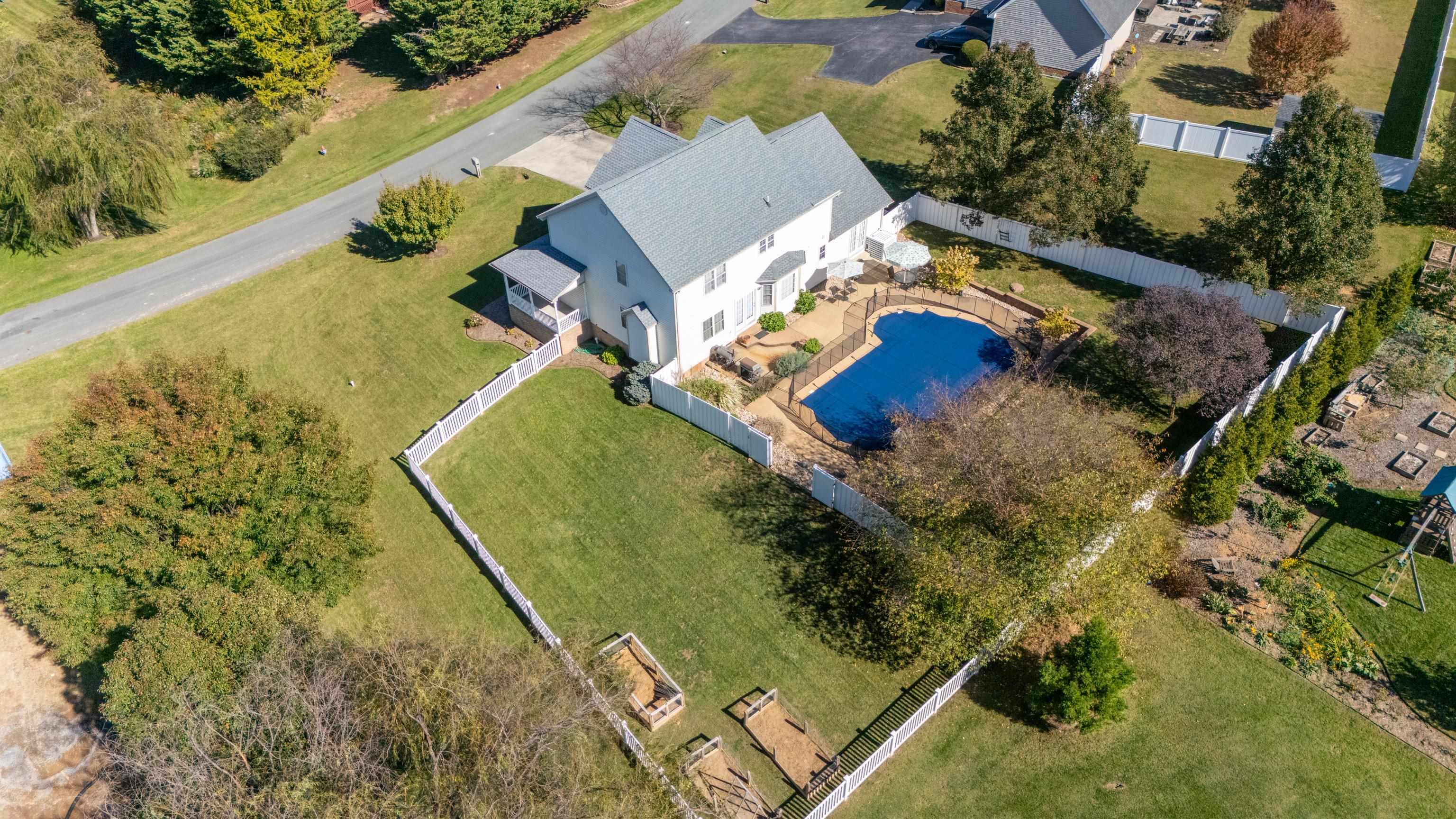 15 LILLIAN DR, FISHERSVILLE, Virginia 22939, 5 Bedrooms Bedrooms, ,3 BathroomsBathrooms,Residential,15 LILLIAN DR,682853 MLS # 682853 15 LILLIAN DR, FISHERSVILLE, Virginia 22939, 5 Bedrooms Bedrooms, ,3 BathroomsBathrooms,Residential,15 LILLIAN DR,682853 MLS # 682853