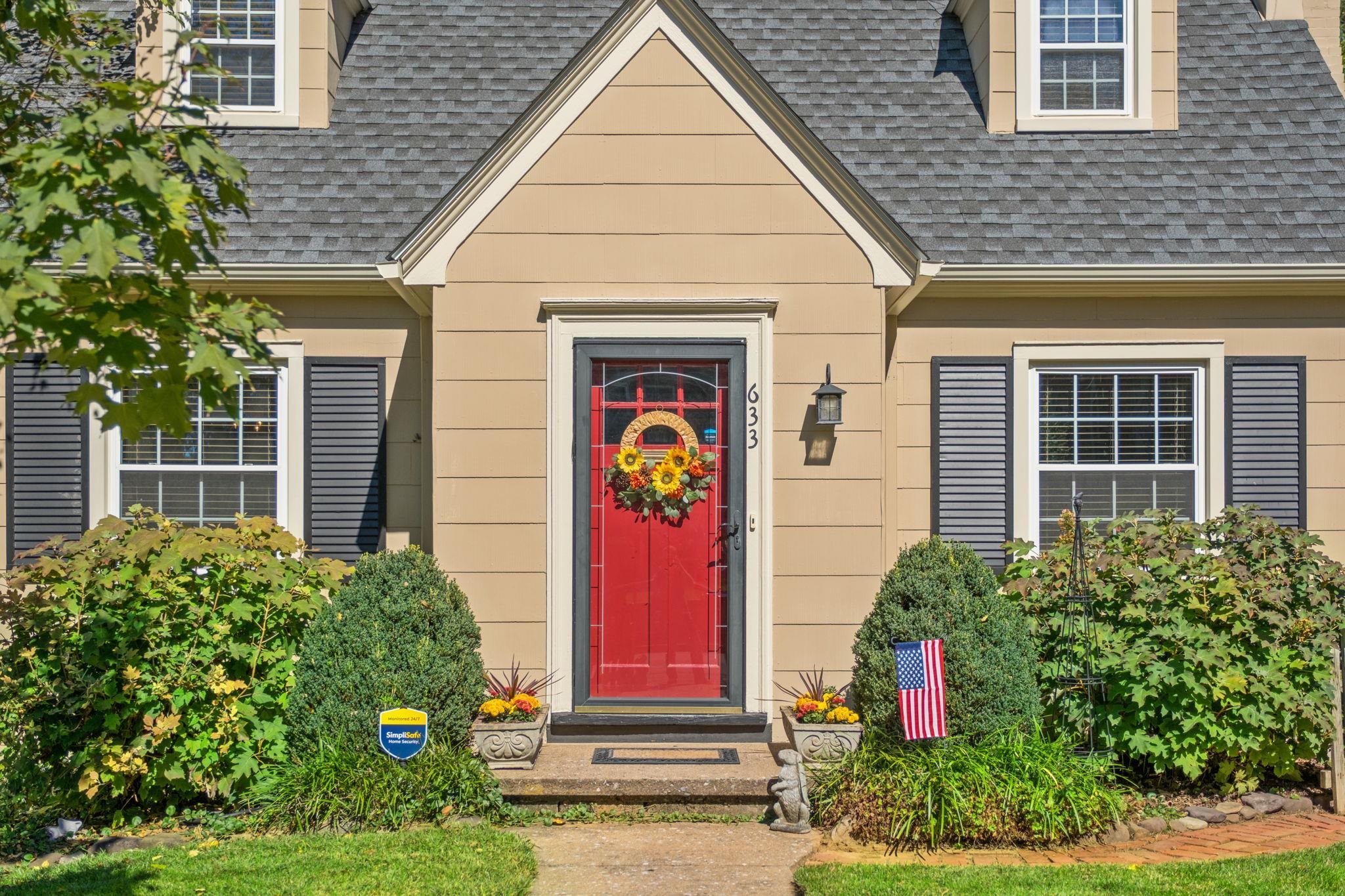 633 ALLEGHANY AVE, STAUNTON, Virginia 24401, 3 Bedrooms Bedrooms, ,1 BathroomBathrooms,Residential,633 ALLEGHANY AVE,682859 MLS # 682859