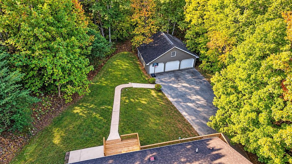 145 S WOODLAND AVE, BUENA VISTA, Virginia 24416, 3 Bedrooms Bedrooms, ,3 BathroomsBathrooms,Residential,145 S WOODLAND AVE,682868 MLS # 682868