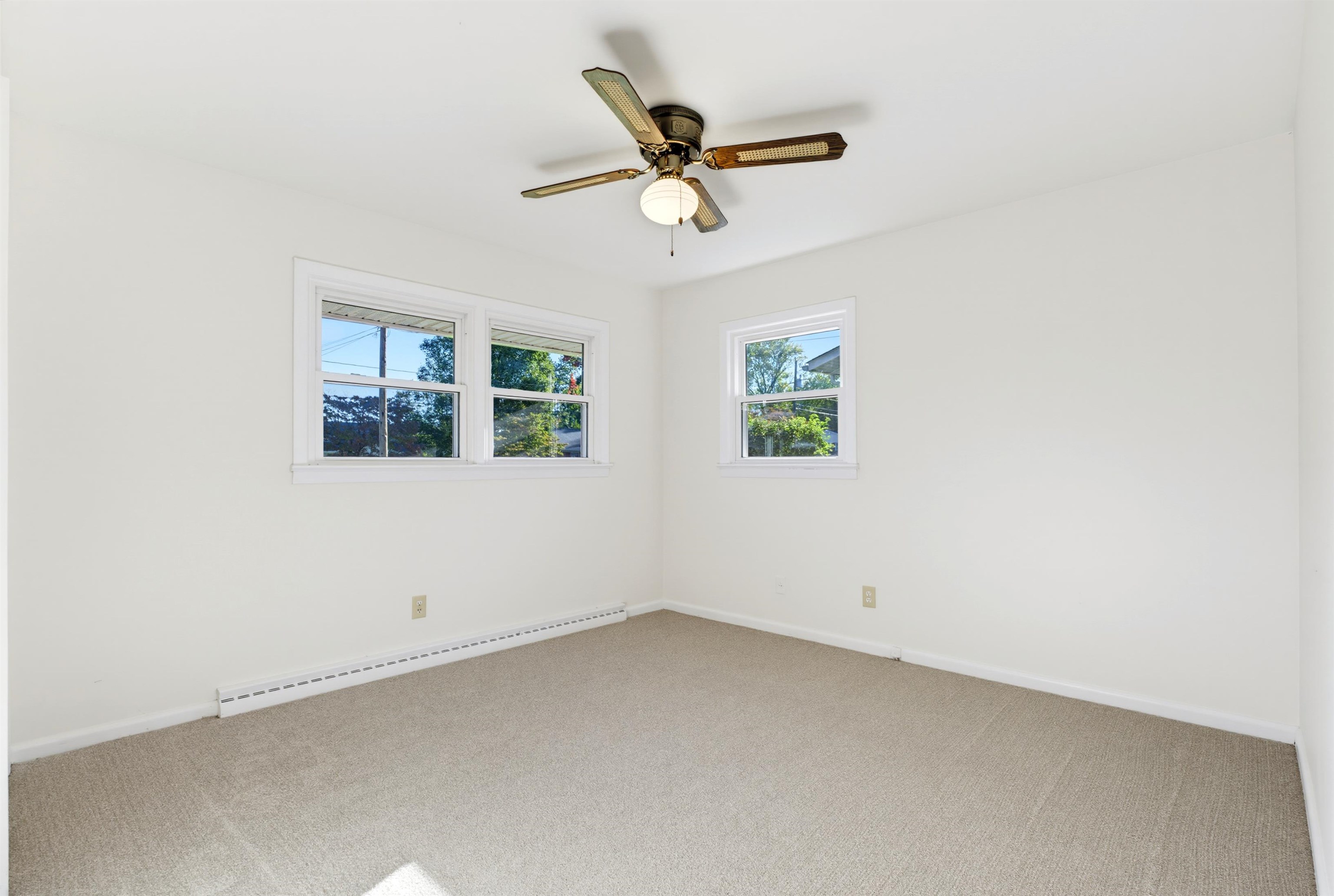 1820 N TALBOTT PL, WAYNESBORO, Virginia 22980, 3 Bedrooms Bedrooms, ,2 BathroomsBathrooms,Residential,Established Neighborhood,1820 N TALBOTT PL,682869 MLS # 682869 1820 N TALBOTT PL, WAYNESBORO, Virginia 22980, 3 Bedrooms Bedrooms, ,2 BathroomsBathrooms,Residential,Established Neighborhood,1820 N TALBOTT PL,682869 MLS # 682869