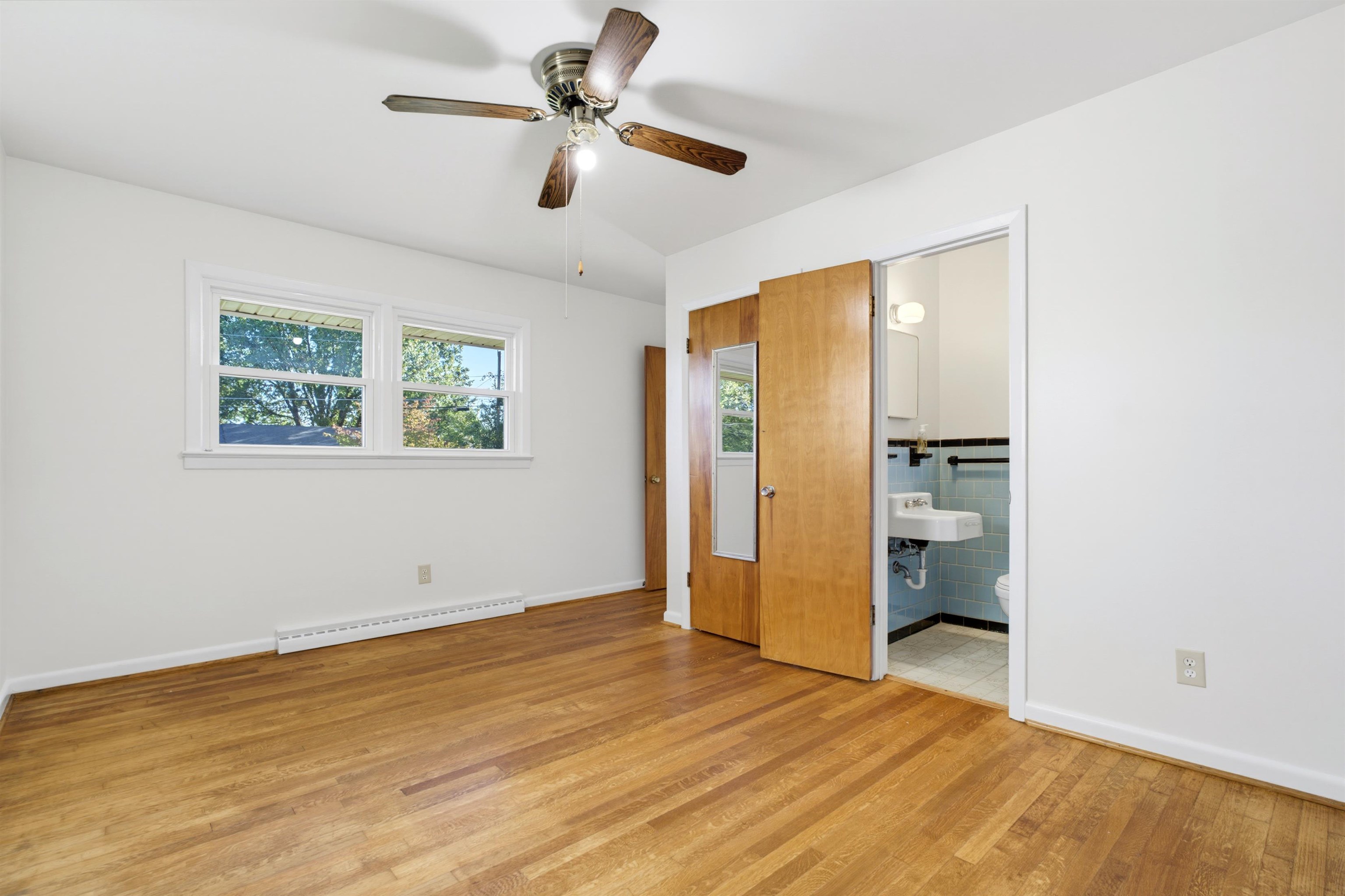 1820 N TALBOTT PL, WAYNESBORO, Virginia 22980, 3 Bedrooms Bedrooms, ,2 BathroomsBathrooms,Residential,Established Neighborhood,1820 N TALBOTT PL,682869 MLS # 682869 1820 N TALBOTT PL, WAYNESBORO, Virginia 22980, 3 Bedrooms Bedrooms, ,2 BathroomsBathrooms,Residential,Established Neighborhood,1820 N TALBOTT PL,682869 MLS # 682869