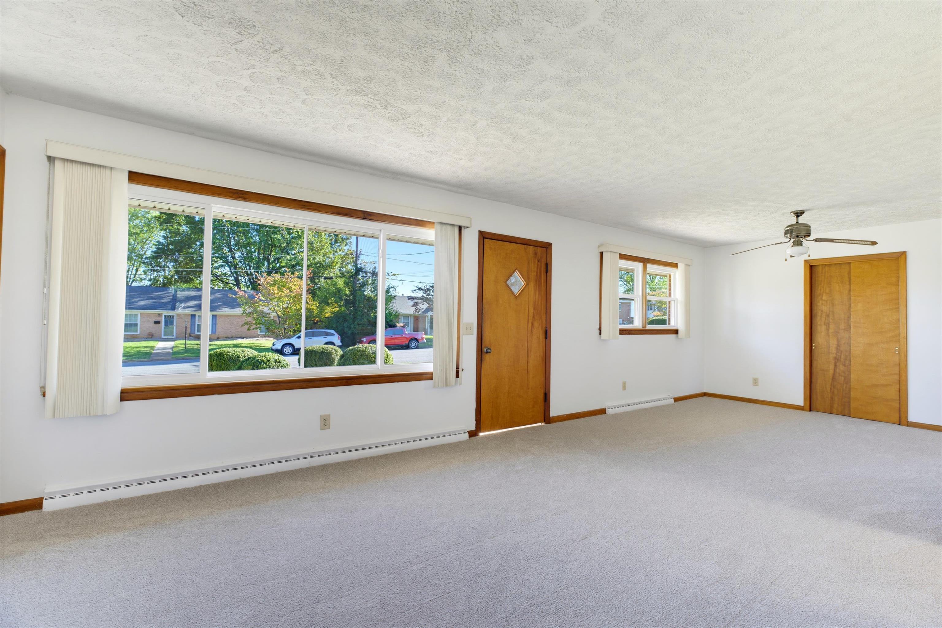 1820 N TALBOTT PL, WAYNESBORO, Virginia 22980, 3 Bedrooms Bedrooms, ,2 BathroomsBathrooms,Residential,Established Neighborhood,1820 N TALBOTT PL,682869 MLS # 682869 1820 N TALBOTT PL, WAYNESBORO, Virginia 22980, 3 Bedrooms Bedrooms, ,2 BathroomsBathrooms,Residential,Established Neighborhood,1820 N TALBOTT PL,682869 MLS # 682869