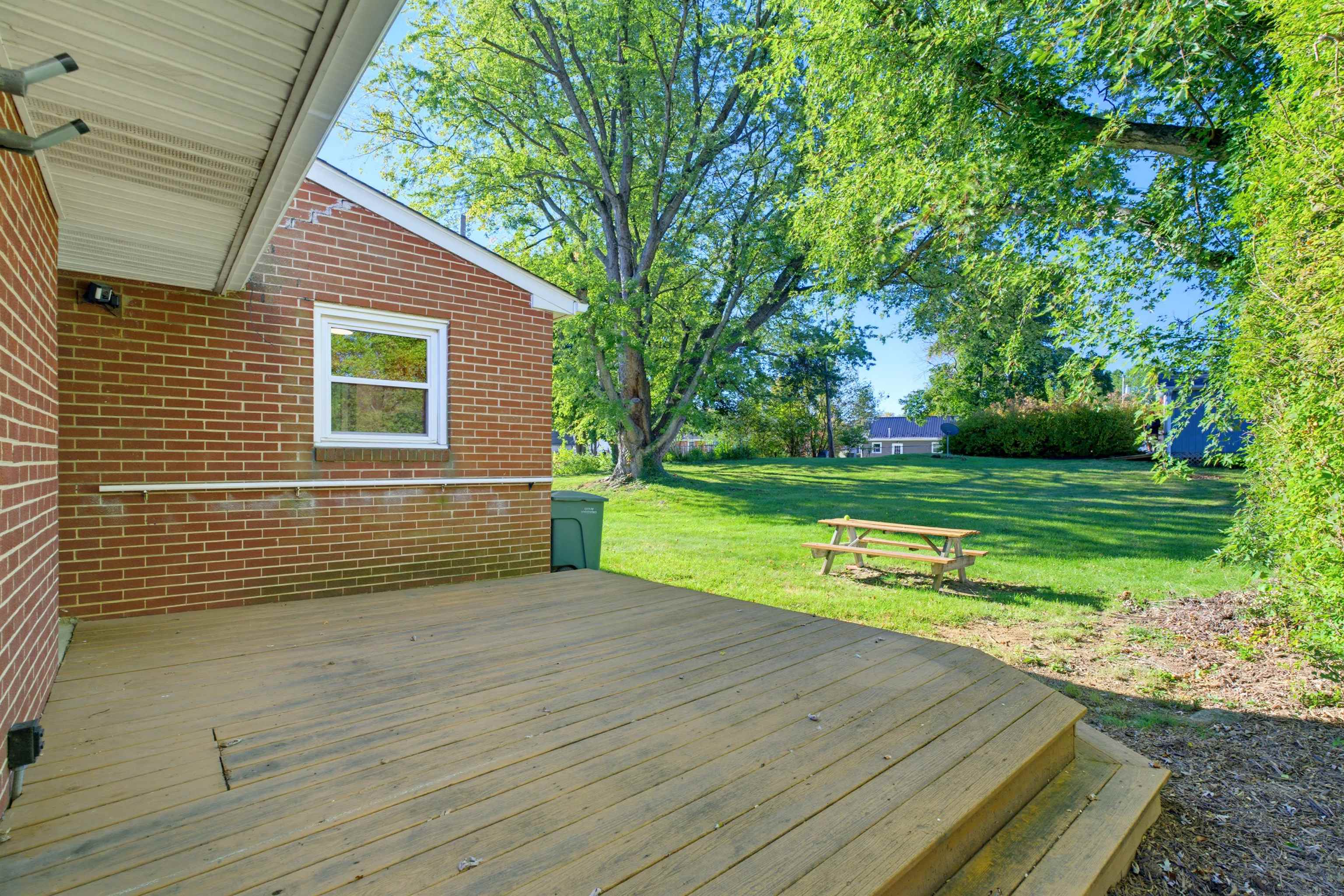 1820 N TALBOTT PL, WAYNESBORO, Virginia 22980, 3 Bedrooms Bedrooms, ,2 BathroomsBathrooms,Residential,Established Neighborhood,1820 N TALBOTT PL,682869 MLS # 682869 1820 N TALBOTT PL, WAYNESBORO, Virginia 22980, 3 Bedrooms Bedrooms, ,2 BathroomsBathrooms,Residential,Established Neighborhood,1820 N TALBOTT PL,682869 MLS # 682869