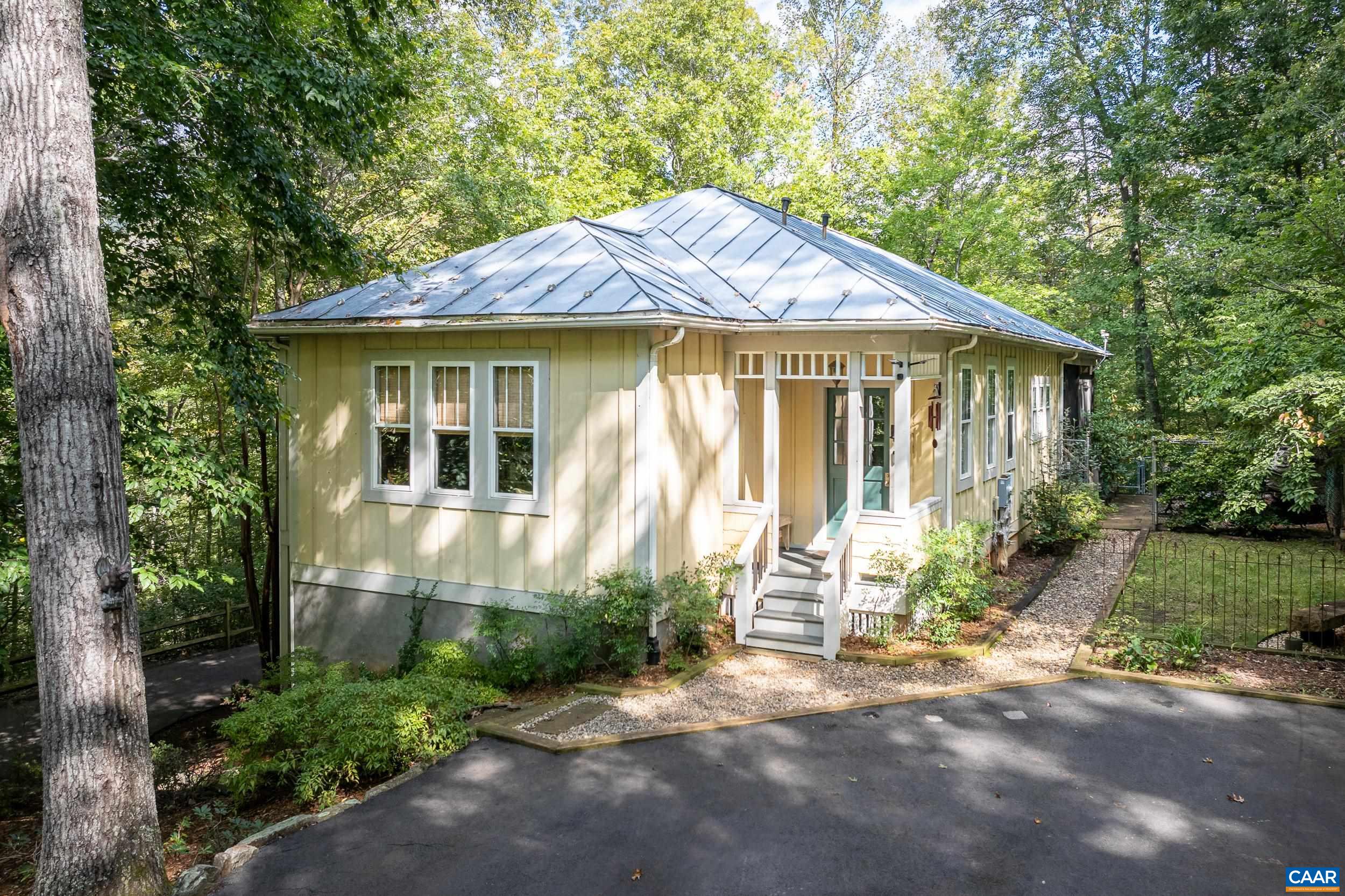 1299 GRAPELAWN DR, LOVINGSTON, Virginia 22949, 4 Bedrooms Bedrooms, ,2 BathroomsBathrooms,Residential,1299 GRAPELAWN DR,682618 MLS # 682618