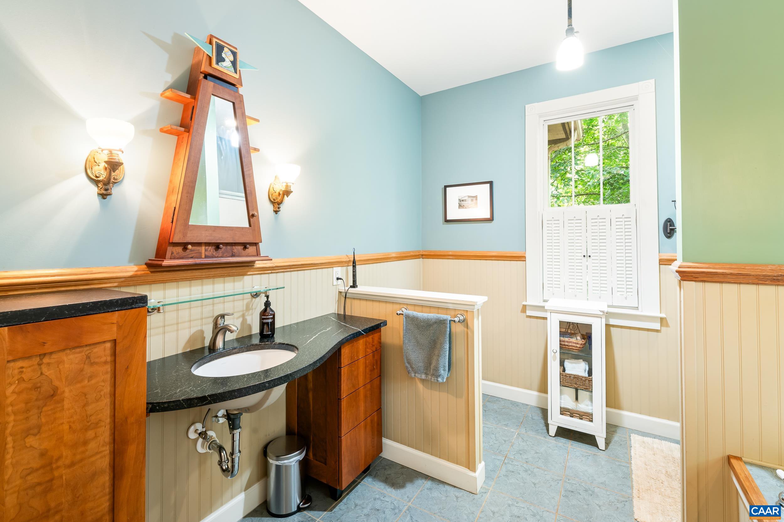 1299 GRAPELAWN DR, LOVINGSTON, Virginia 22949, 4 Bedrooms Bedrooms, ,2 BathroomsBathrooms,Residential,1299 GRAPELAWN DR,682618 MLS # 682618