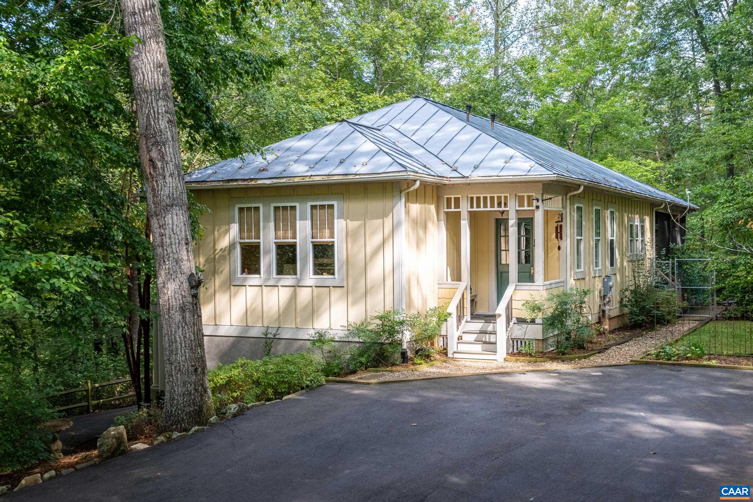 1299 GRAPELAWN DR, LOVINGSTON, Virginia 22949, 4 Bedrooms Bedrooms, ,2 BathroomsBathrooms,Residential,1299 GRAPELAWN DR,682618 MLS # 682618