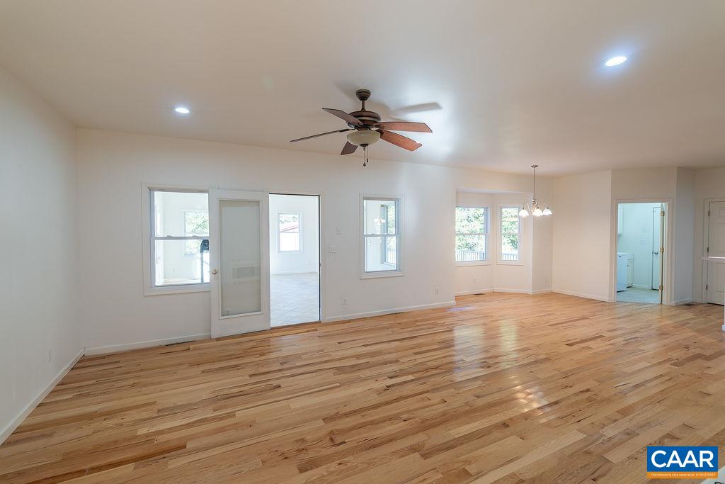 432 TWIN OAKS LN, KENTS STORE, Virginia 23084, 4 Bedrooms Bedrooms, ,2 BathroomsBathrooms,Residential,432 TWIN OAKS LN,682879 MLS # 682879