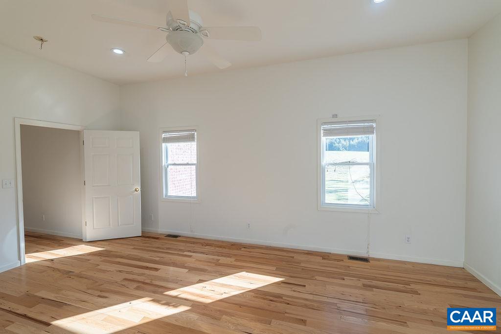 432 TWIN OAKS LN, KENTS STORE, Virginia 23084, 4 Bedrooms Bedrooms, ,2 BathroomsBathrooms,Residential,432 TWIN OAKS LN,682879 MLS # 682879