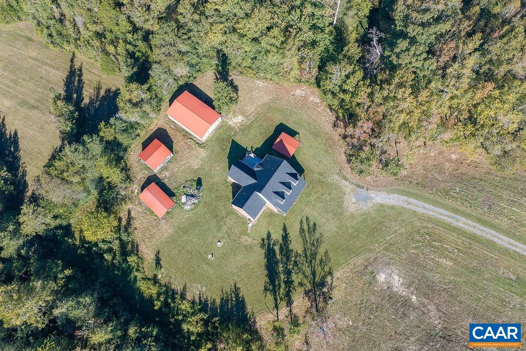432 TWIN OAKS LN, KENTS STORE, Virginia 23084, 4 Bedrooms Bedrooms, ,2 BathroomsBathrooms,Residential,432 TWIN OAKS LN,682879 MLS # 682879
