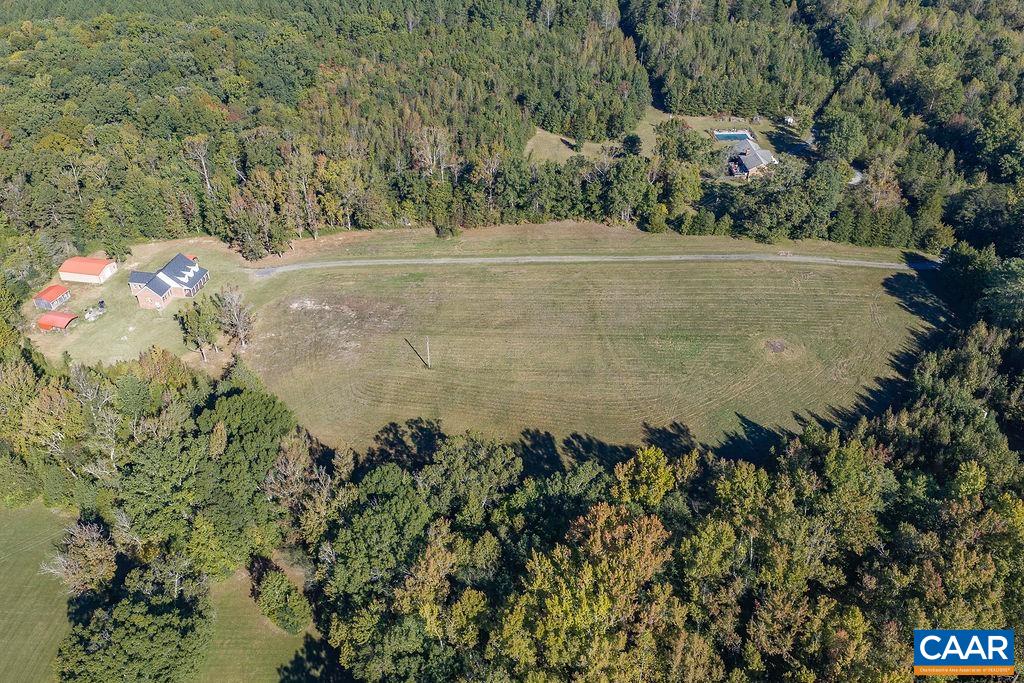 432 TWIN OAKS LN, KENTS STORE, Virginia 23084, 4 Bedrooms Bedrooms, ,2 BathroomsBathrooms,Residential,432 TWIN OAKS LN,682879 MLS # 682879