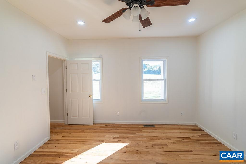 432 TWIN OAKS LN, KENTS STORE, Virginia 23084, 4 Bedrooms Bedrooms, ,2 BathroomsBathrooms,Residential,432 TWIN OAKS LN,682879 MLS # 682879