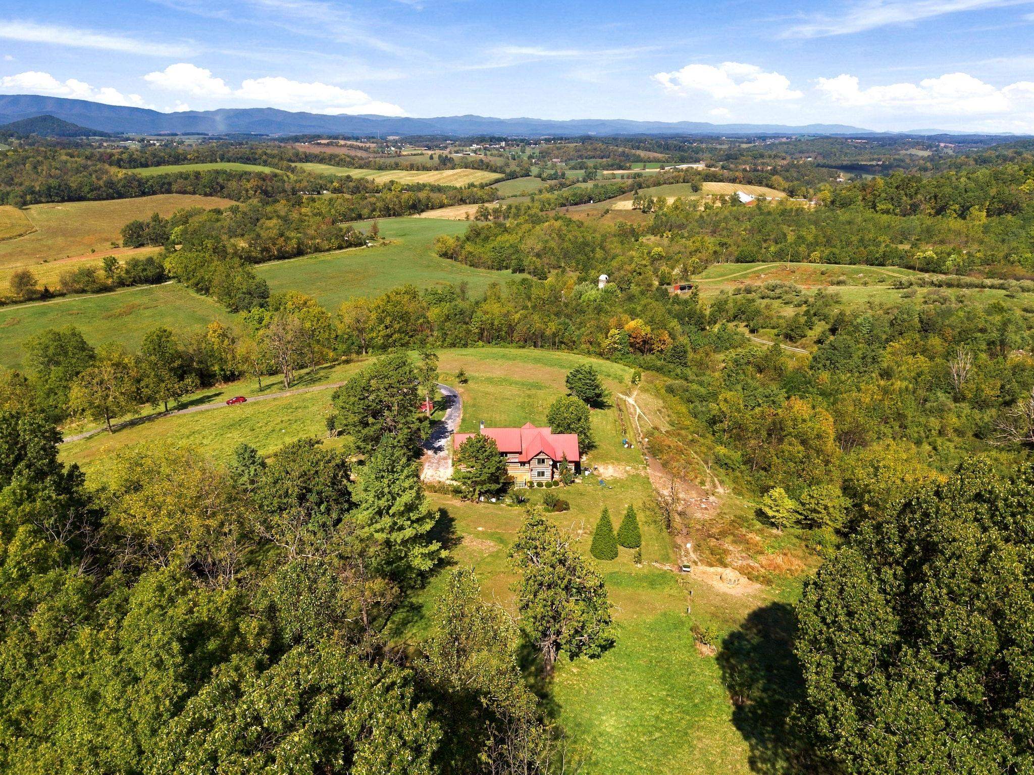 172 ROSEN LN, STAUNTON, Virginia 24401, 3 Bedrooms Bedrooms, ,2 BathroomsBathrooms,Residential,172 ROSEN LN,682880 MLS # 682880 172 ROSEN LN, STAUNTON, Virginia 24401, 3 Bedrooms Bedrooms, ,2 BathroomsBathrooms,Residential,172 ROSEN LN,682880 MLS # 682880