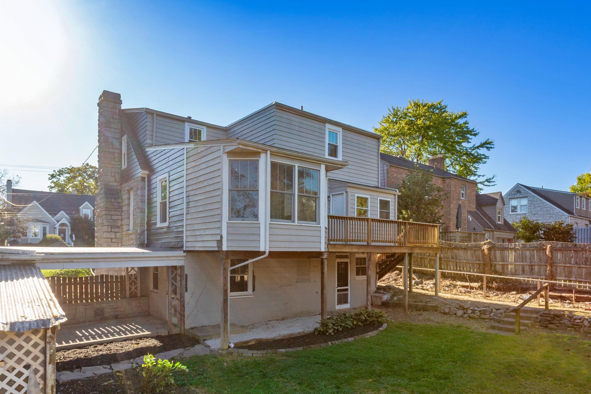 210 DIXIE AVE, HARRISONBURG, Virginia 22801, 5 Bedrooms Bedrooms, ,3 BathroomsBathrooms,Residential,210 DIXIE AVE,682881 MLS # 682881 210 DIXIE AVE, HARRISONBURG, Virginia 22801, 5 Bedrooms Bedrooms, ,3 BathroomsBathrooms,Residential,210 DIXIE AVE,682881 MLS # 682881