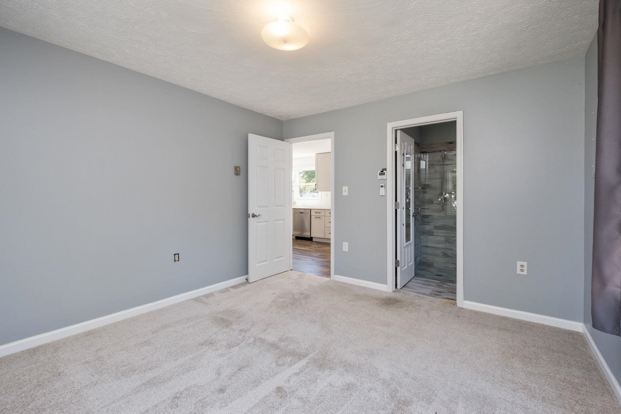 203 16TH ST, GROTTOES, Virginia 24441, 2 Bedrooms Bedrooms, ,2 BathroomsBathrooms,Residential,203 16TH ST,682882 MLS # 682882